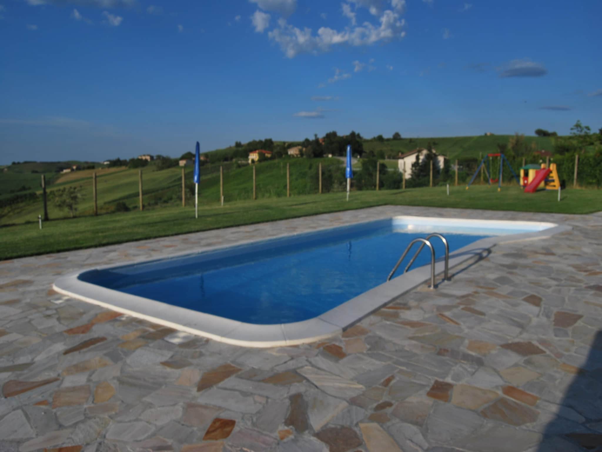   Moncaro