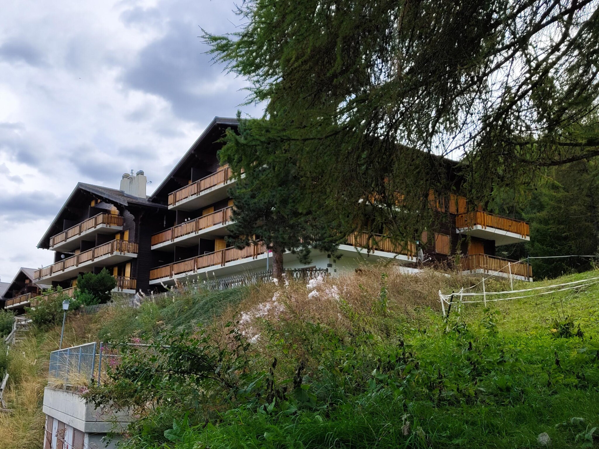 Ferienwohnung Mayens de l'Ours AZ 032 - MOUNTAIN apartment 6 p