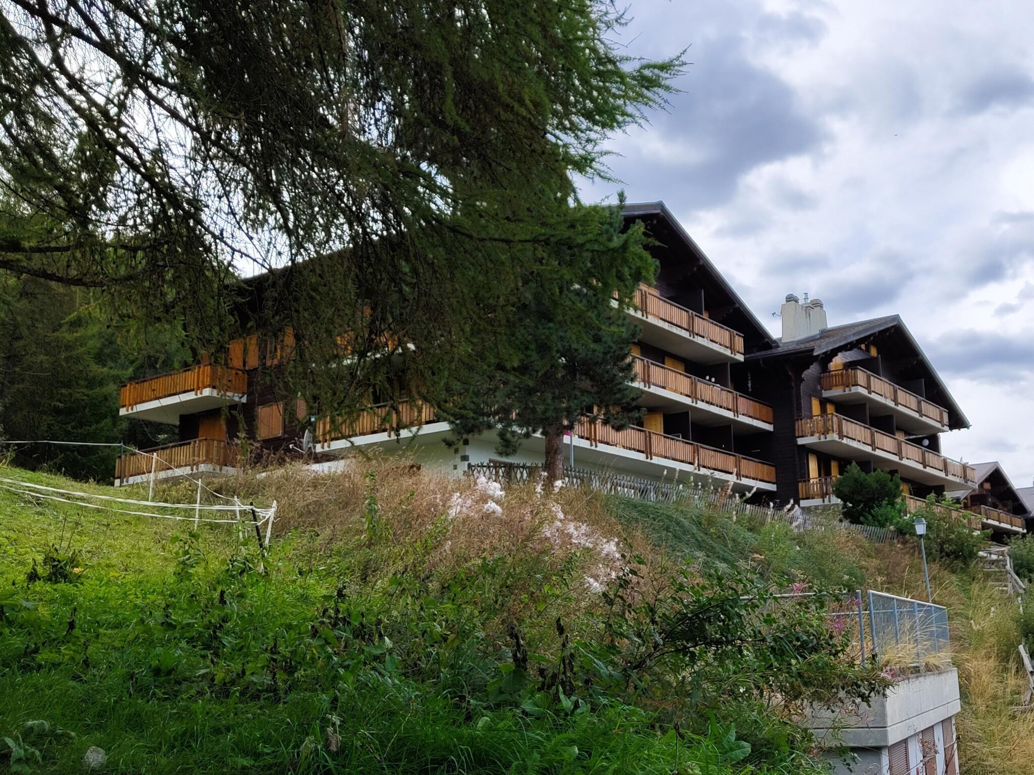 Ferienwohnung Mayens de l'Ours AZ 032 - MOUNTAIN apartment 6 p