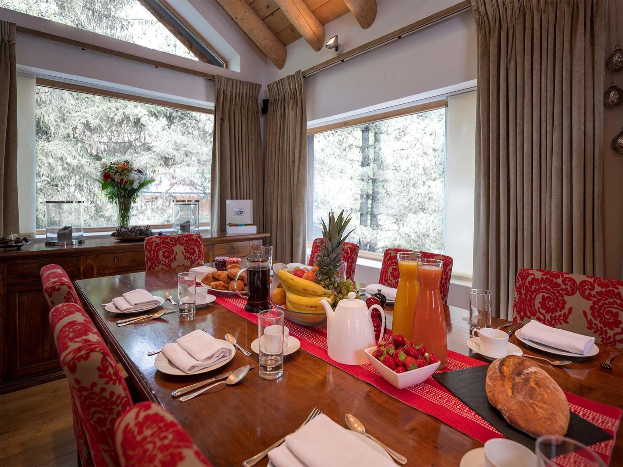 Dom Chalet Arolla