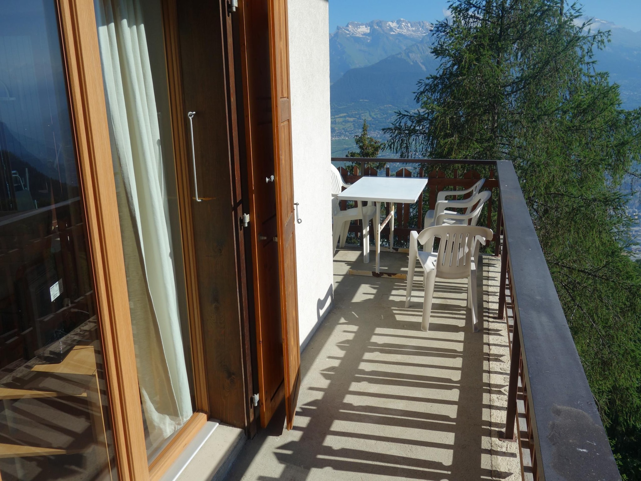 Ferienwohnung Mélèzes K 020 - SKI & NATURE apartment 4
