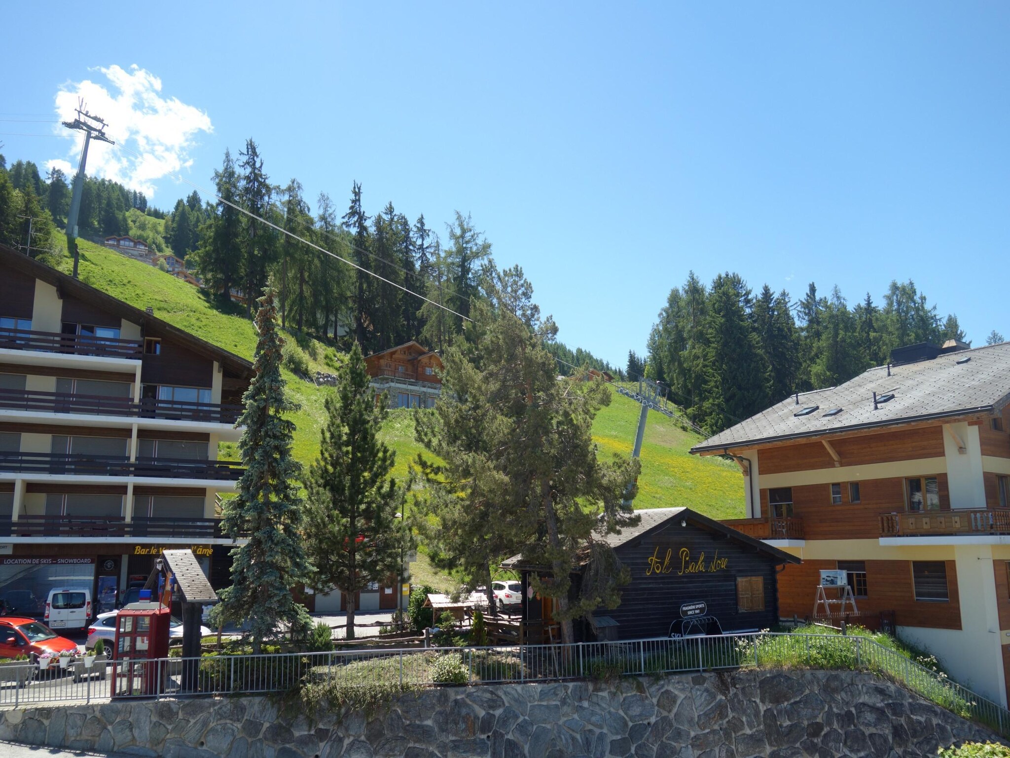 Ferienwohnung Mélèzes K 040 - SKI & NATURE apartment 1