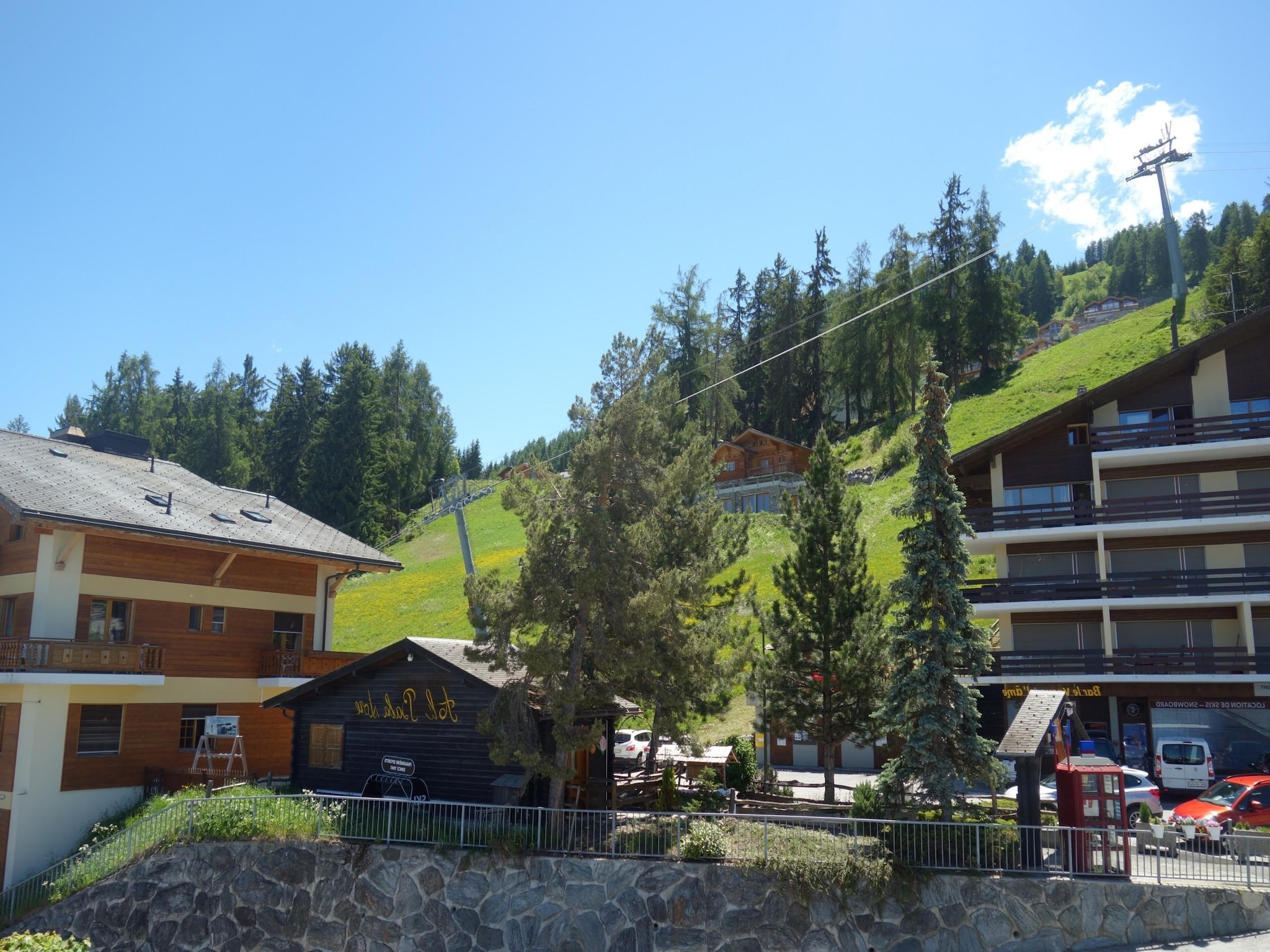 Ferienwohnung Mélèzes K 040 - SKI & NATURE apartment 1