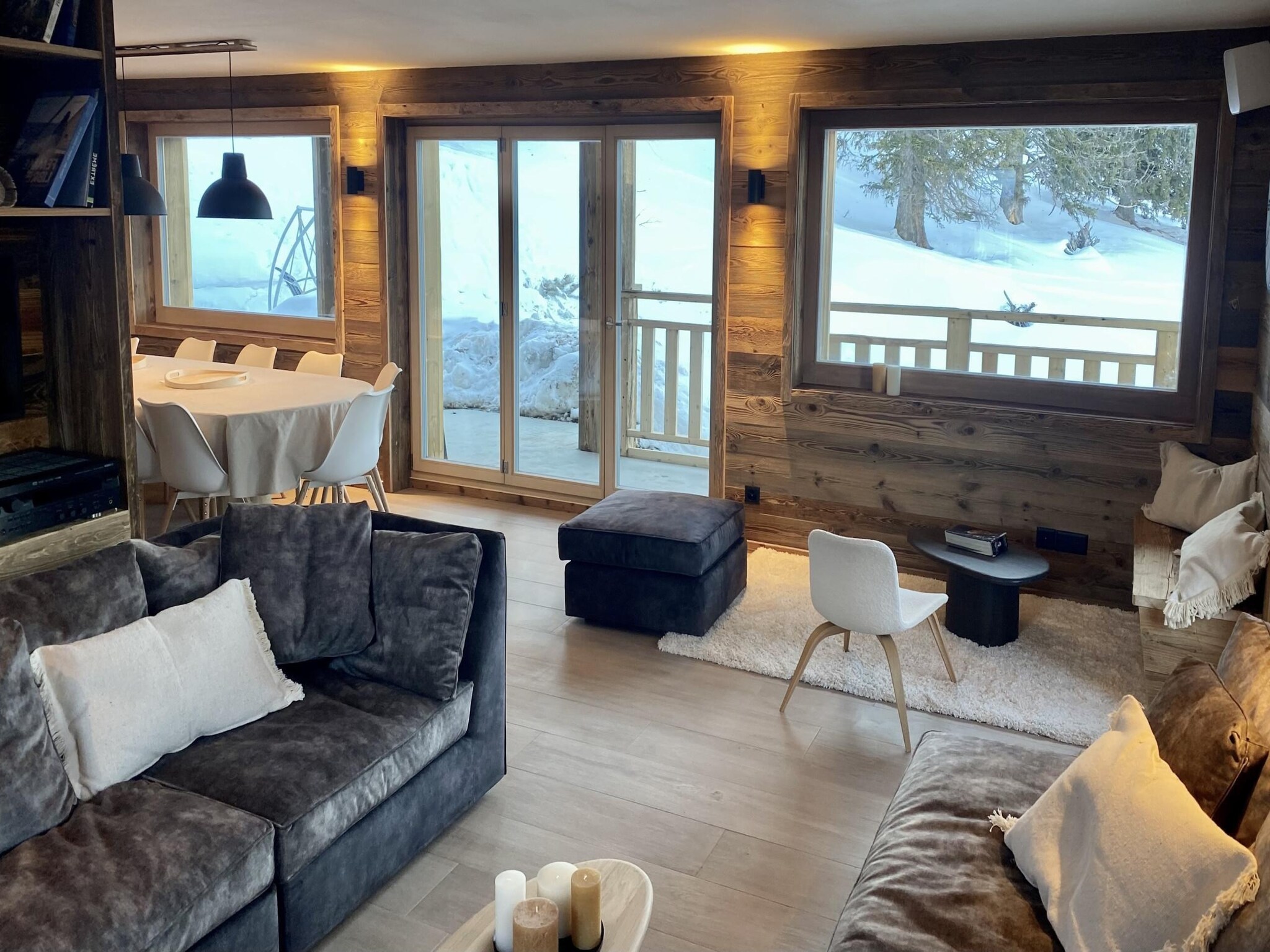 Vacation home Paradis Perdu SKI IN & QUIET chalet 14 personnes