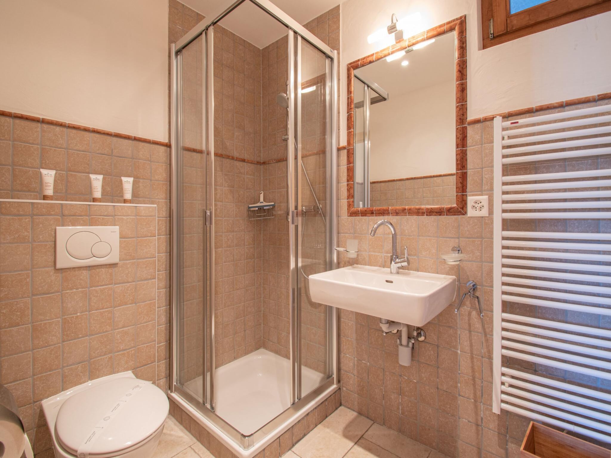 Ferienhaus Hirondelle JACUZZI & LUXURY chalet 12 pers