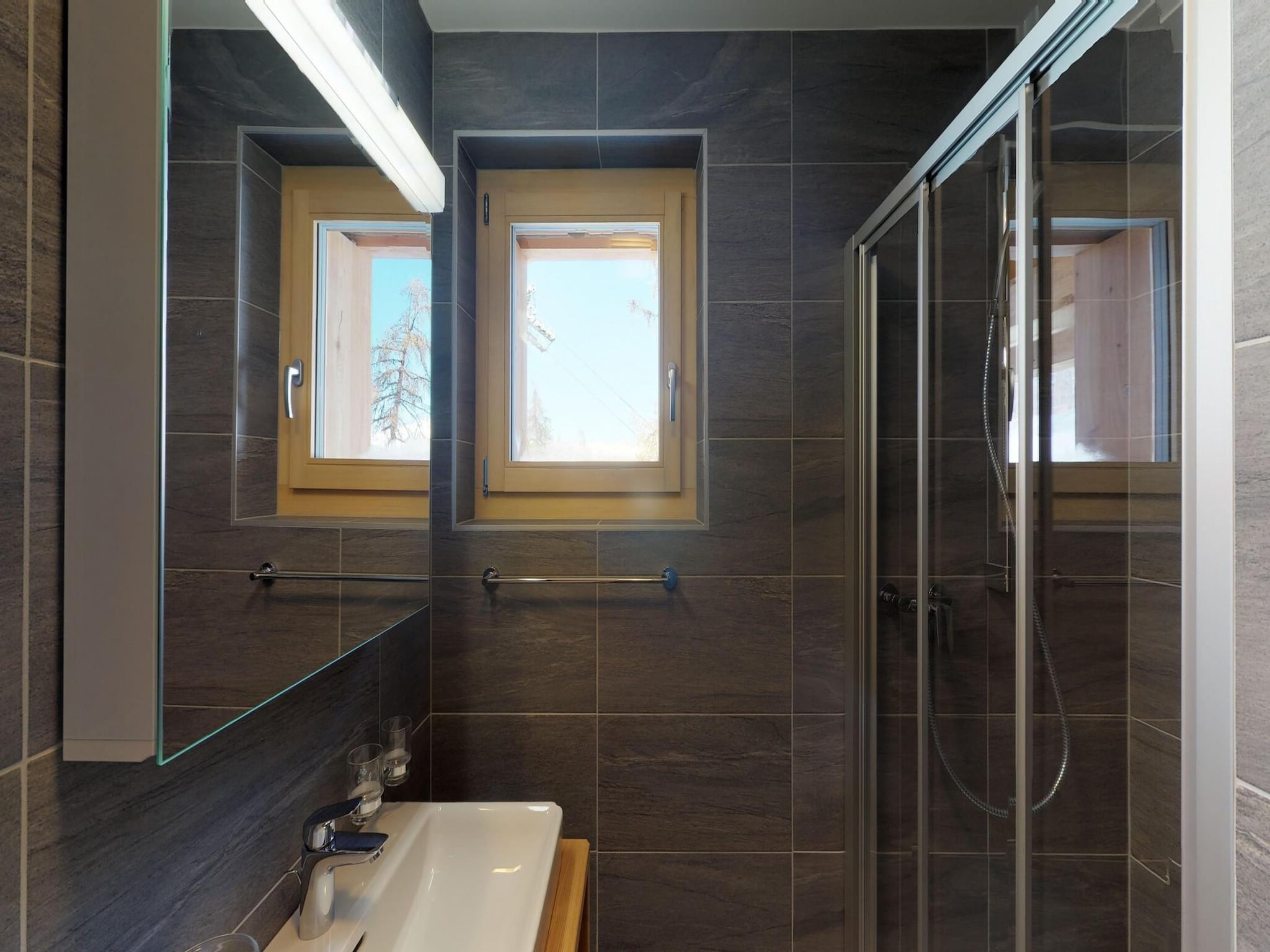 Ferienwohnung Les Mayens MB 022 - LUXURY apartment 14 pers