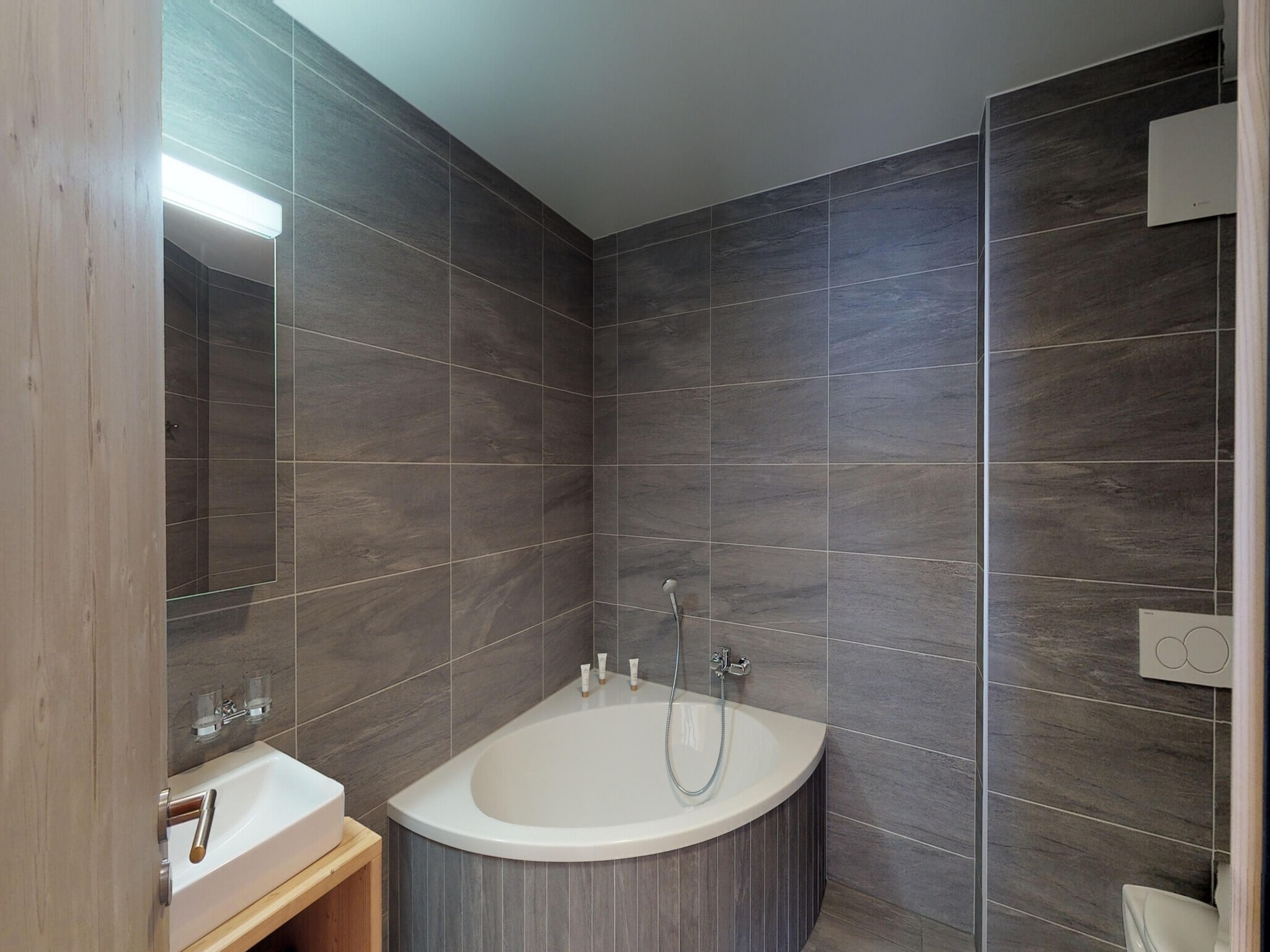 Ferienwohnung Les Mayens MB 011 - LUXURY apartment 6 pers