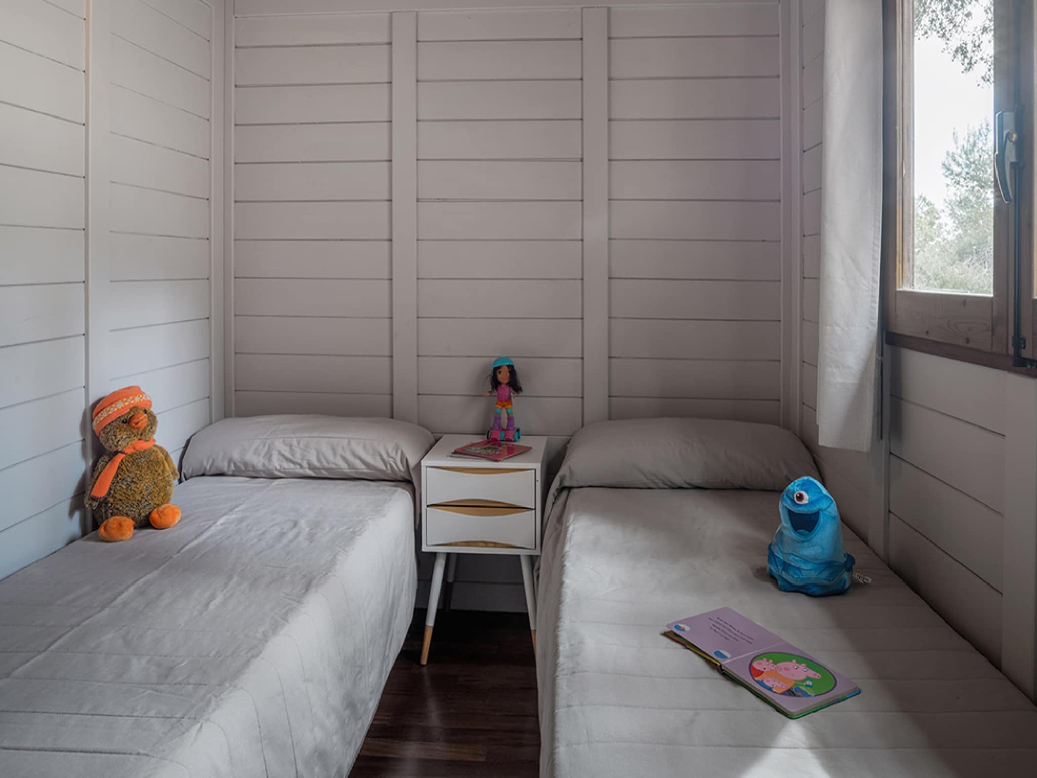 Dom Camping Estival Torre de la Mora WOODEN BUNGALOW 5
