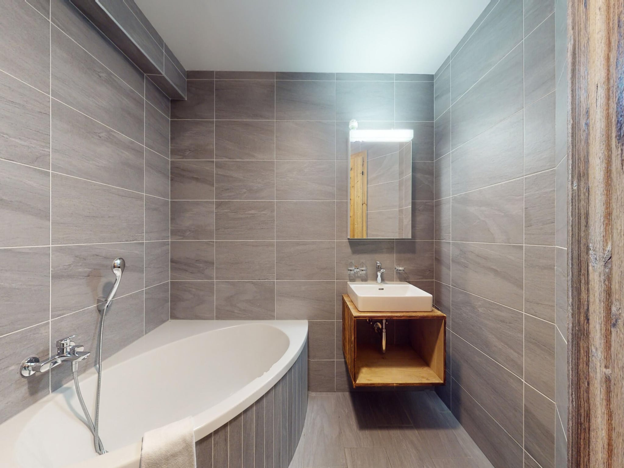 Ferienwohnung Les Mayens MA 021 - LUXURY apartment 18 pers