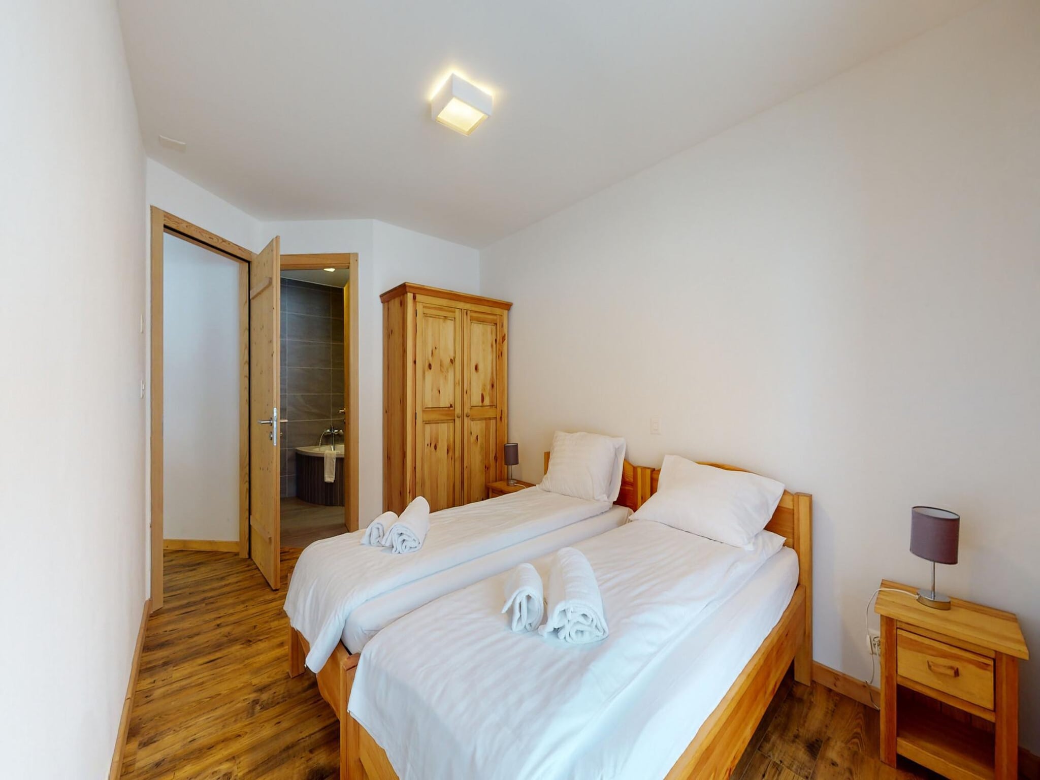 Ferienwohnung Les Mayens MA 002 - LUXURY apartment 6 pers