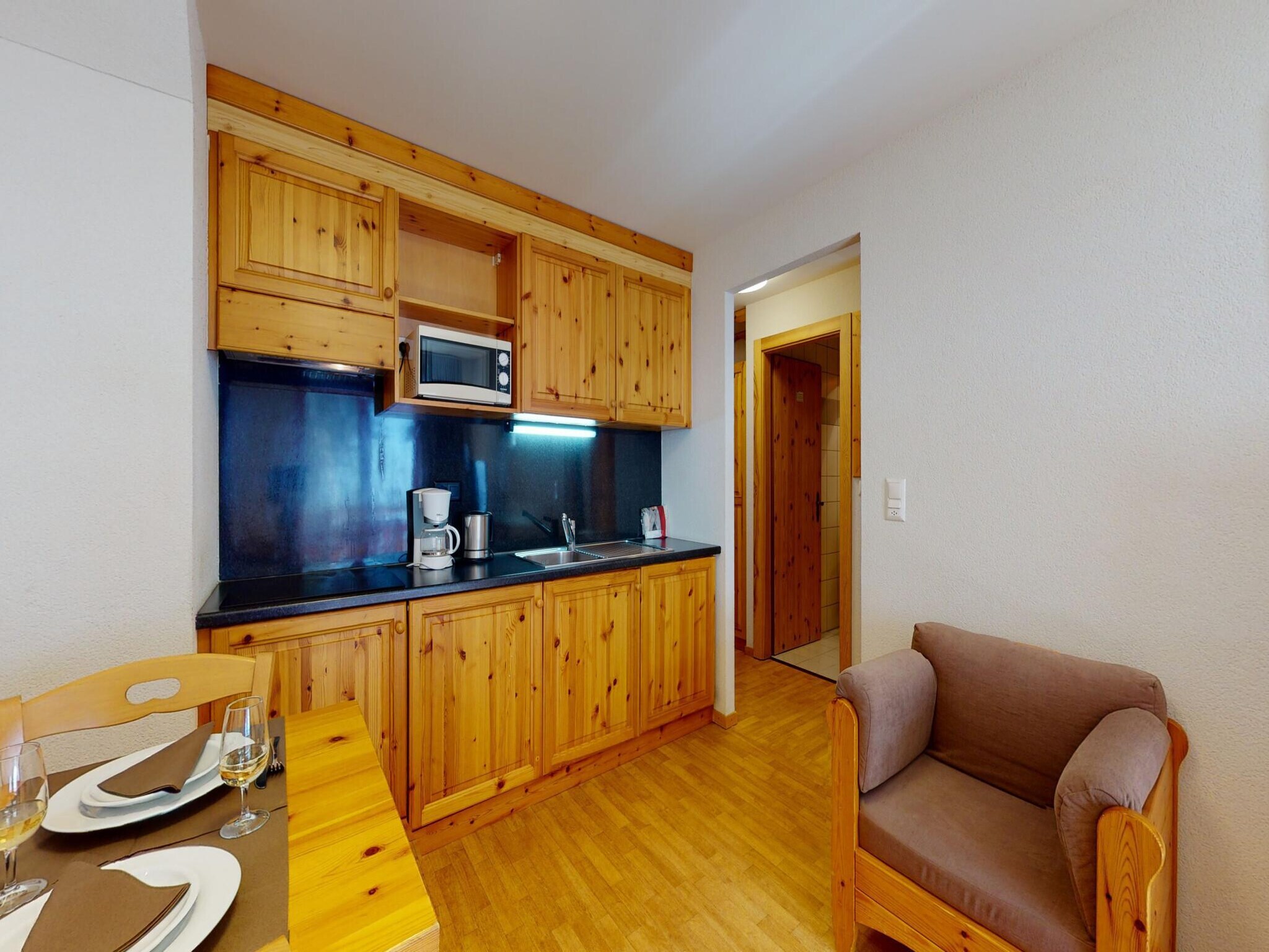 Ferienwohnung Pracondu 2 402 - OUTDOOR & FUN charming apartment