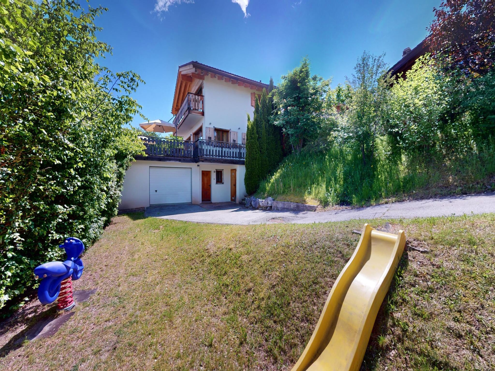Ferienhaus Axaari - VIEW & SWIMMING POOL chalet 10 pers