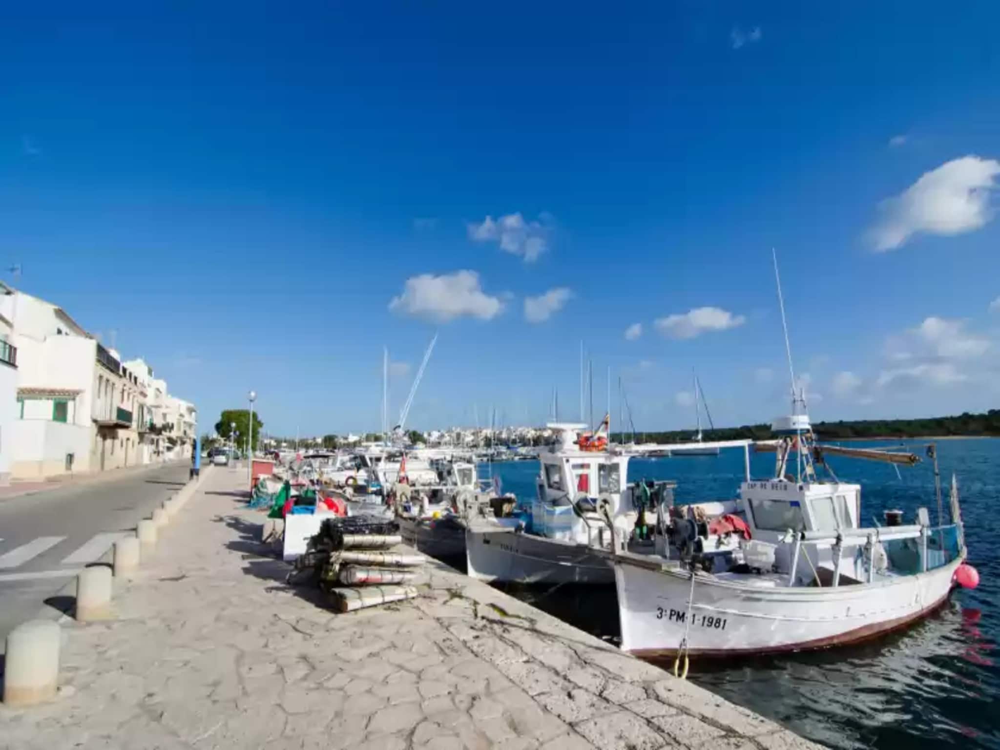   Es Port
