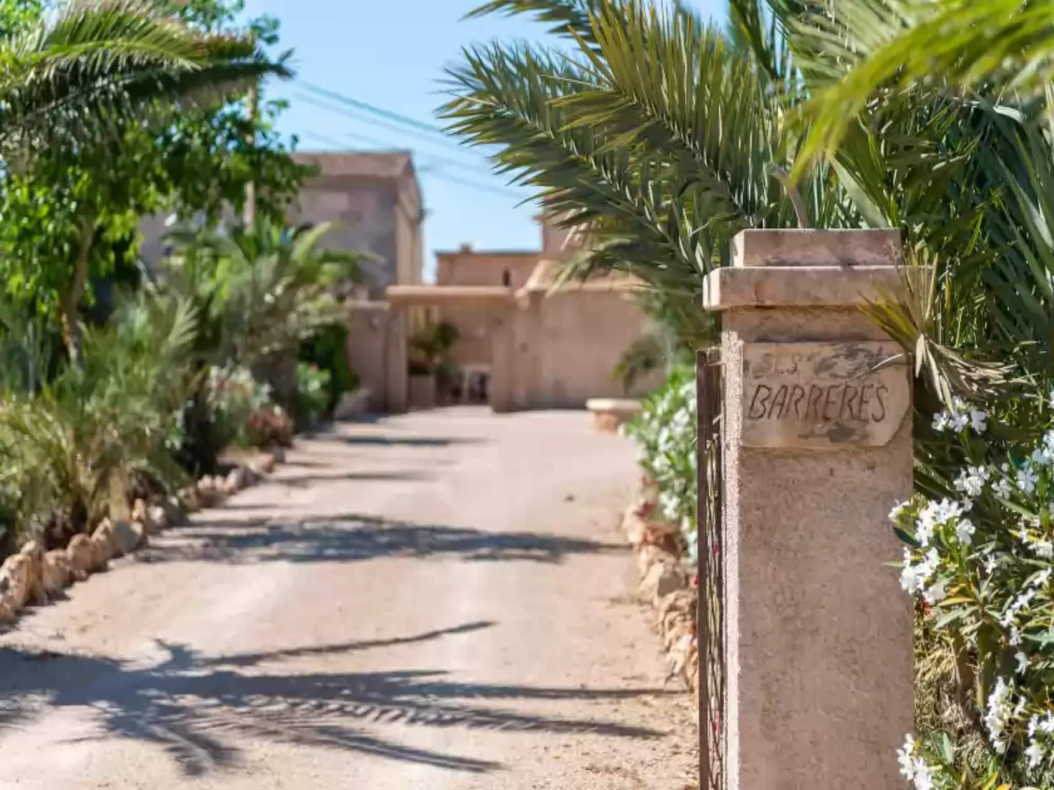 Semesterhus Ses Barreres