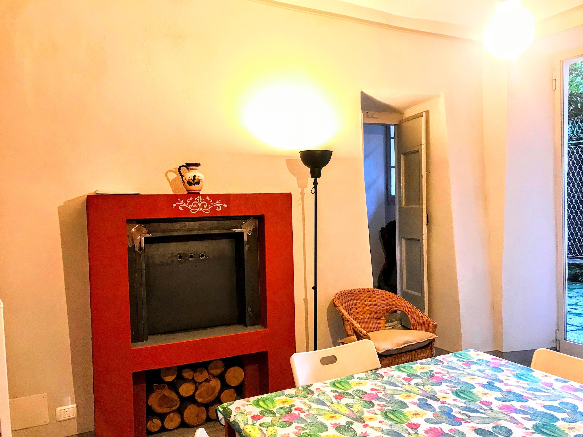 公寓 Ai Rronchi - piccolo appartamento con giardino a C