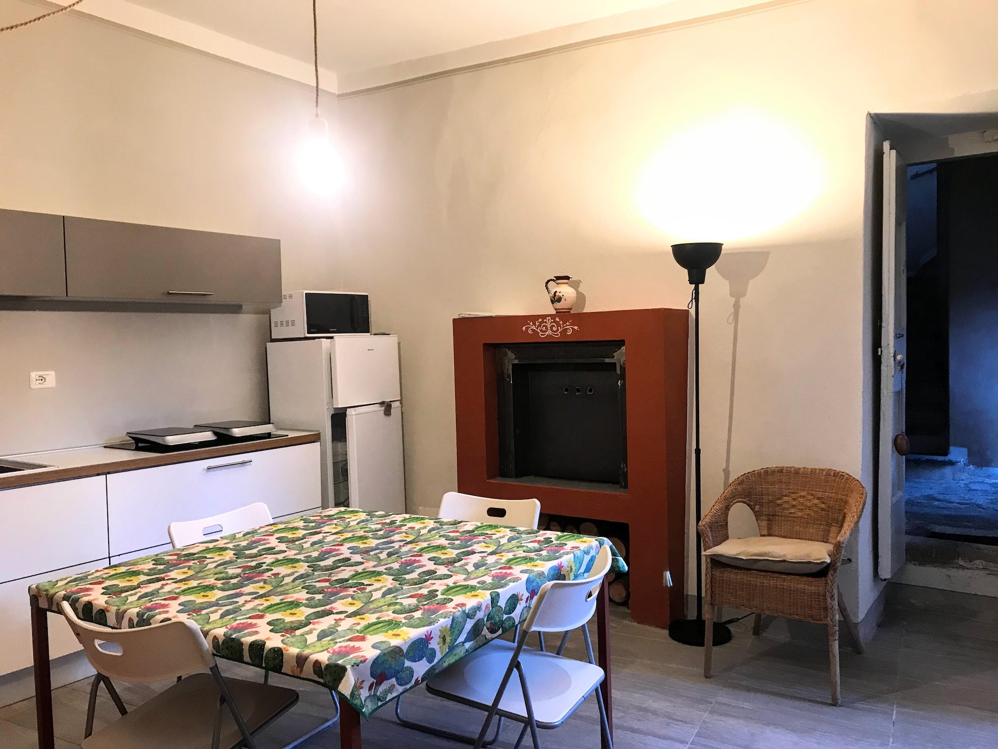 公寓 Ai Rronchi - piccolo appartamento con giardino a C