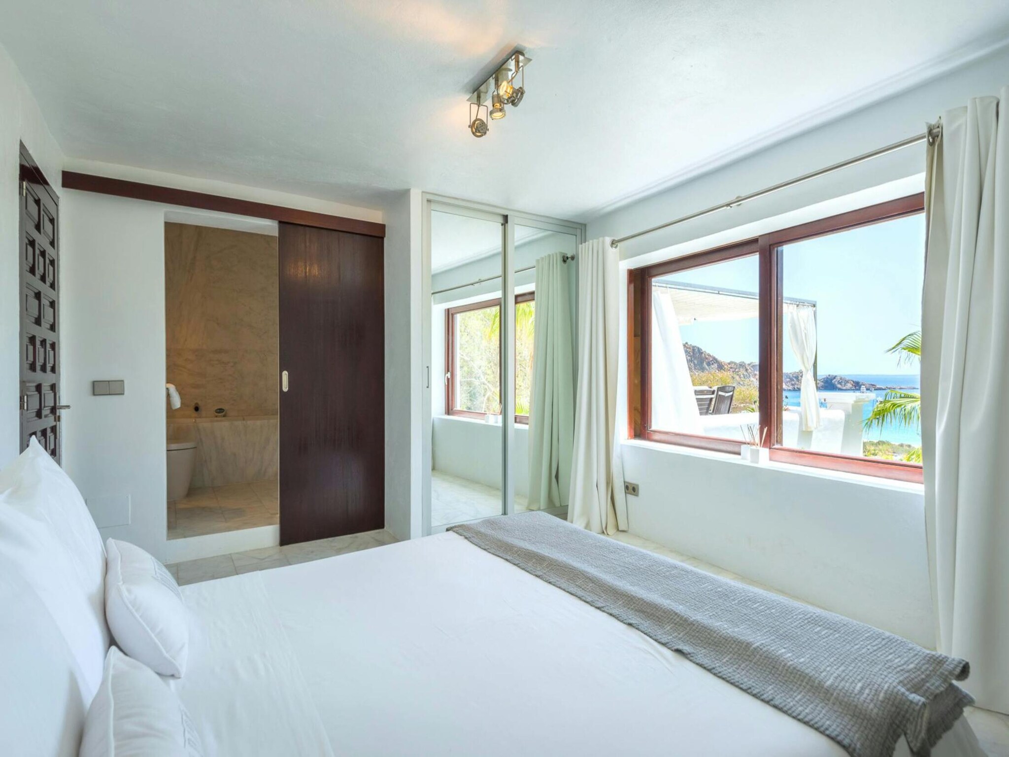 Ferienhaus Cala Jondal Exclusive