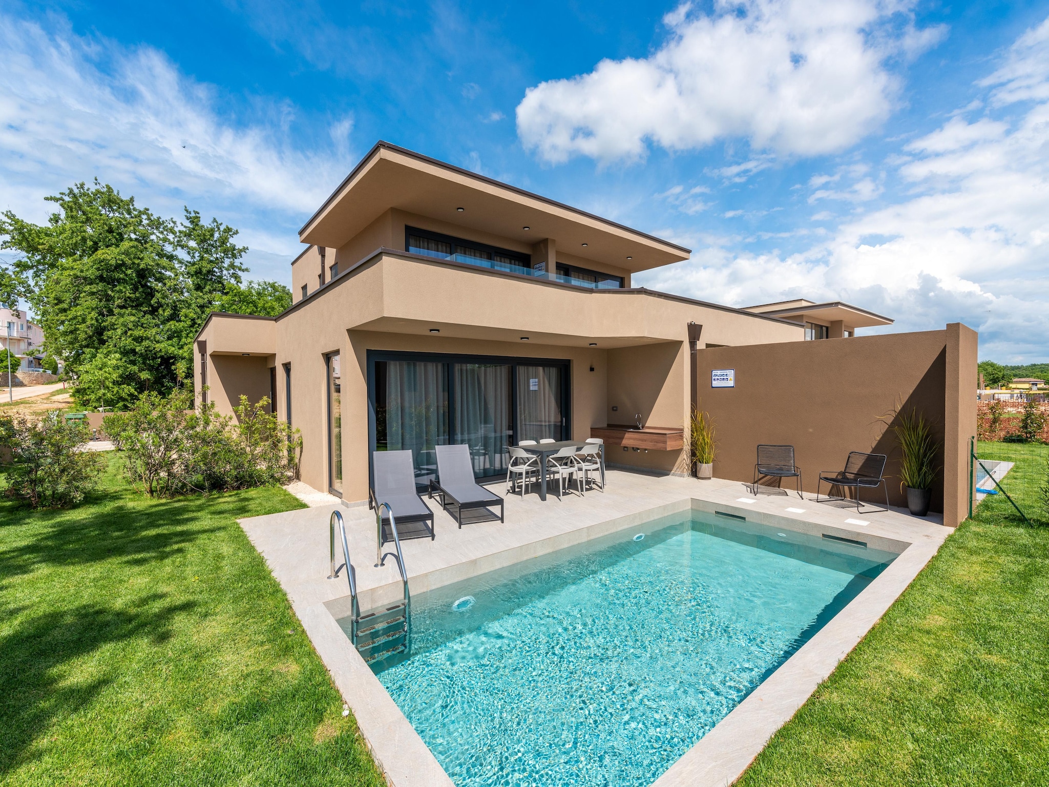 Ferienhaus Quercus village App 1 with private pool