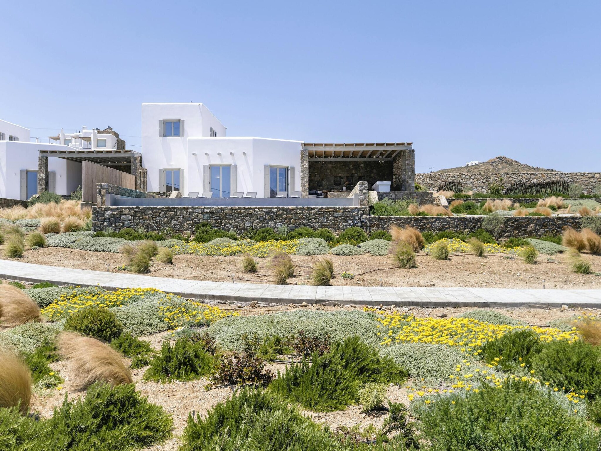   Villa Rhea