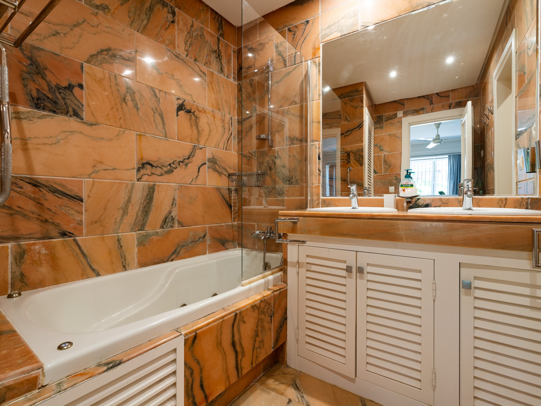 Apartment White Pearl beach Elviria H1