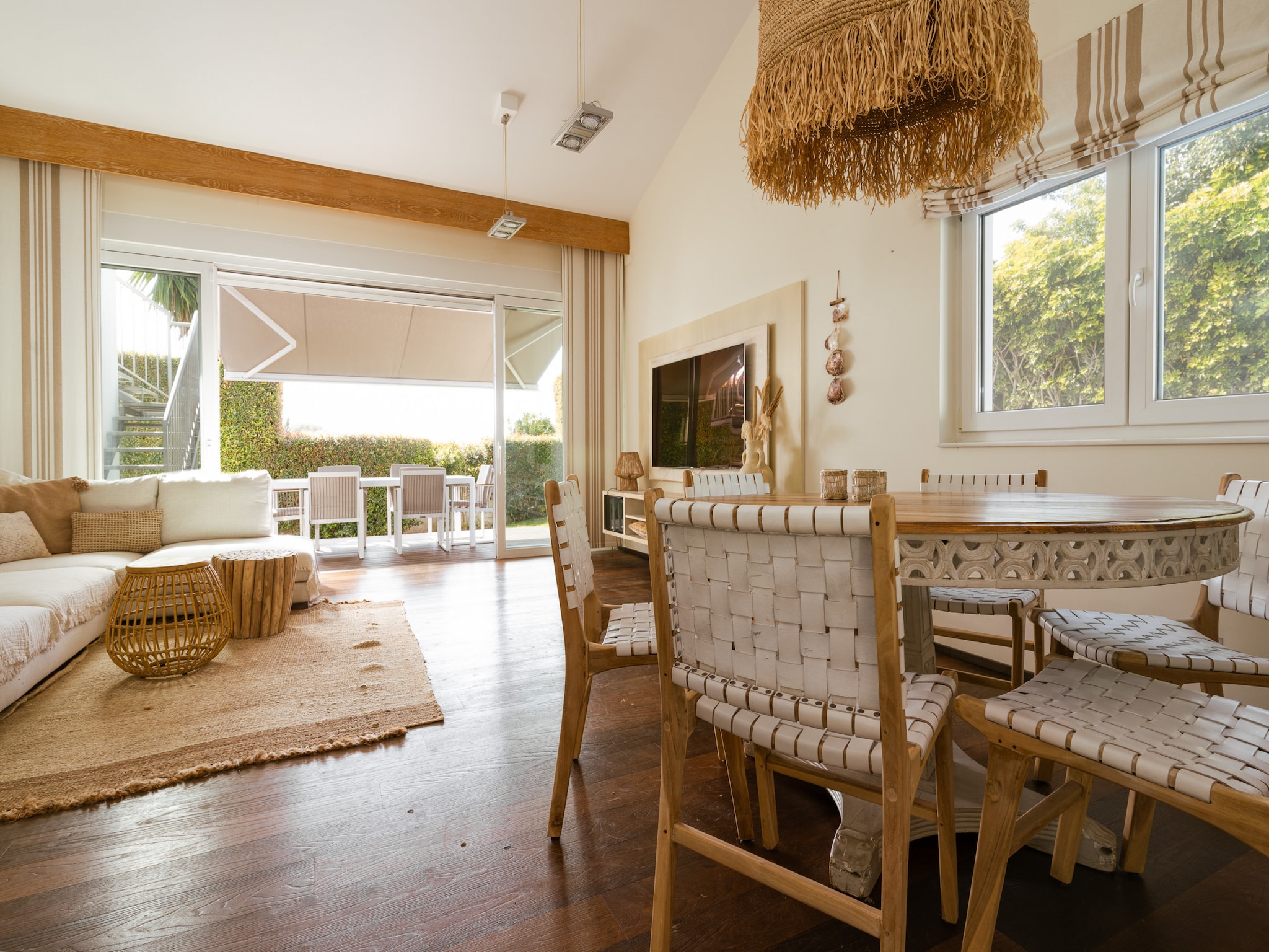 Holiday home Villa Madrugada, beachside villa in Costabella