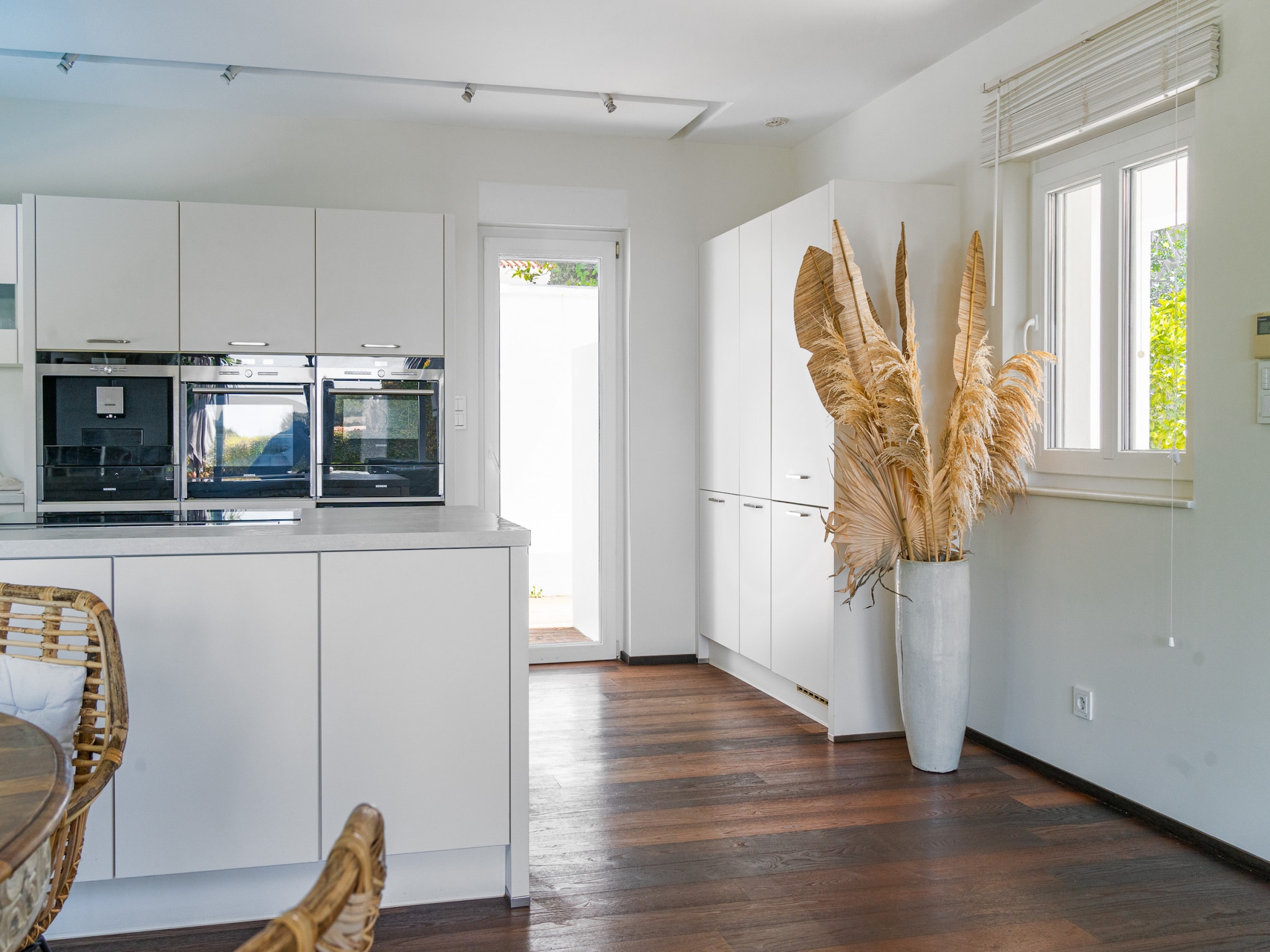 Holiday home Villa Madrugada, beachside villa in Costabella