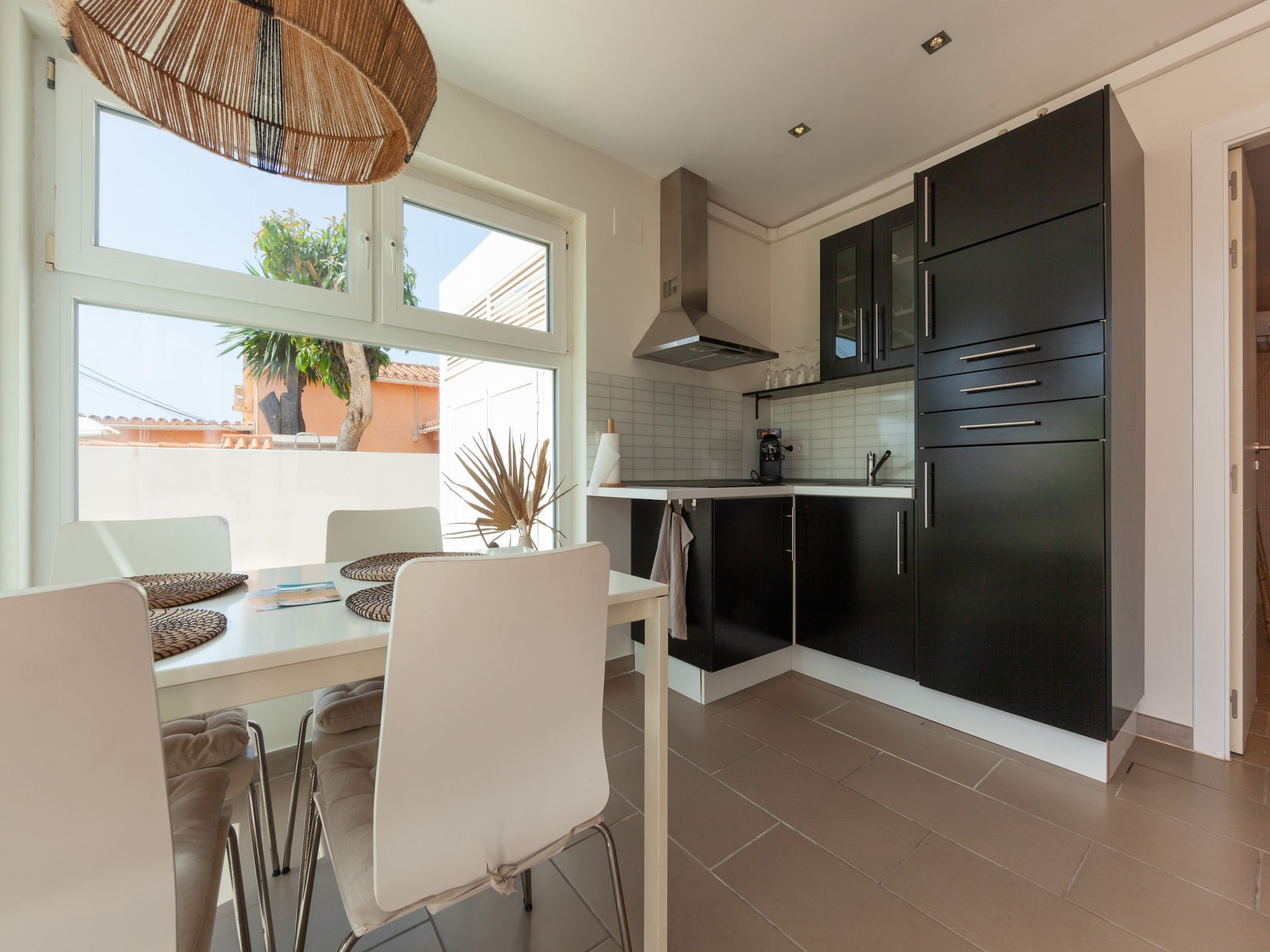 Holiday home Villa Madrugada, beachside villa in Costabella