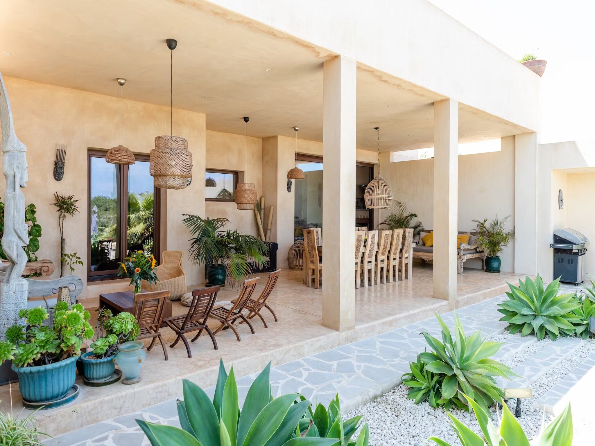 Lomatalo Villa Izarra