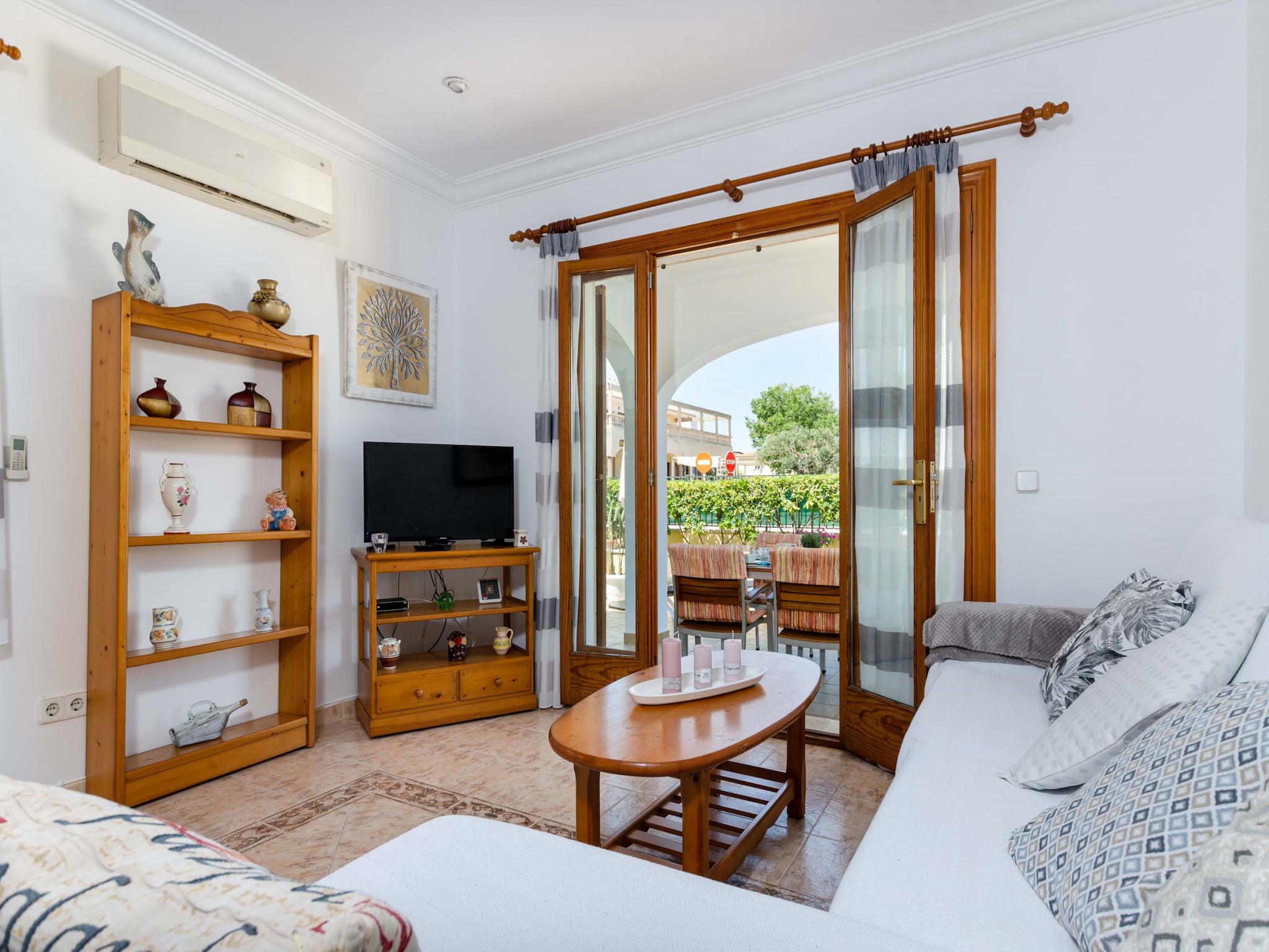   YourHouse Ca Na Maria