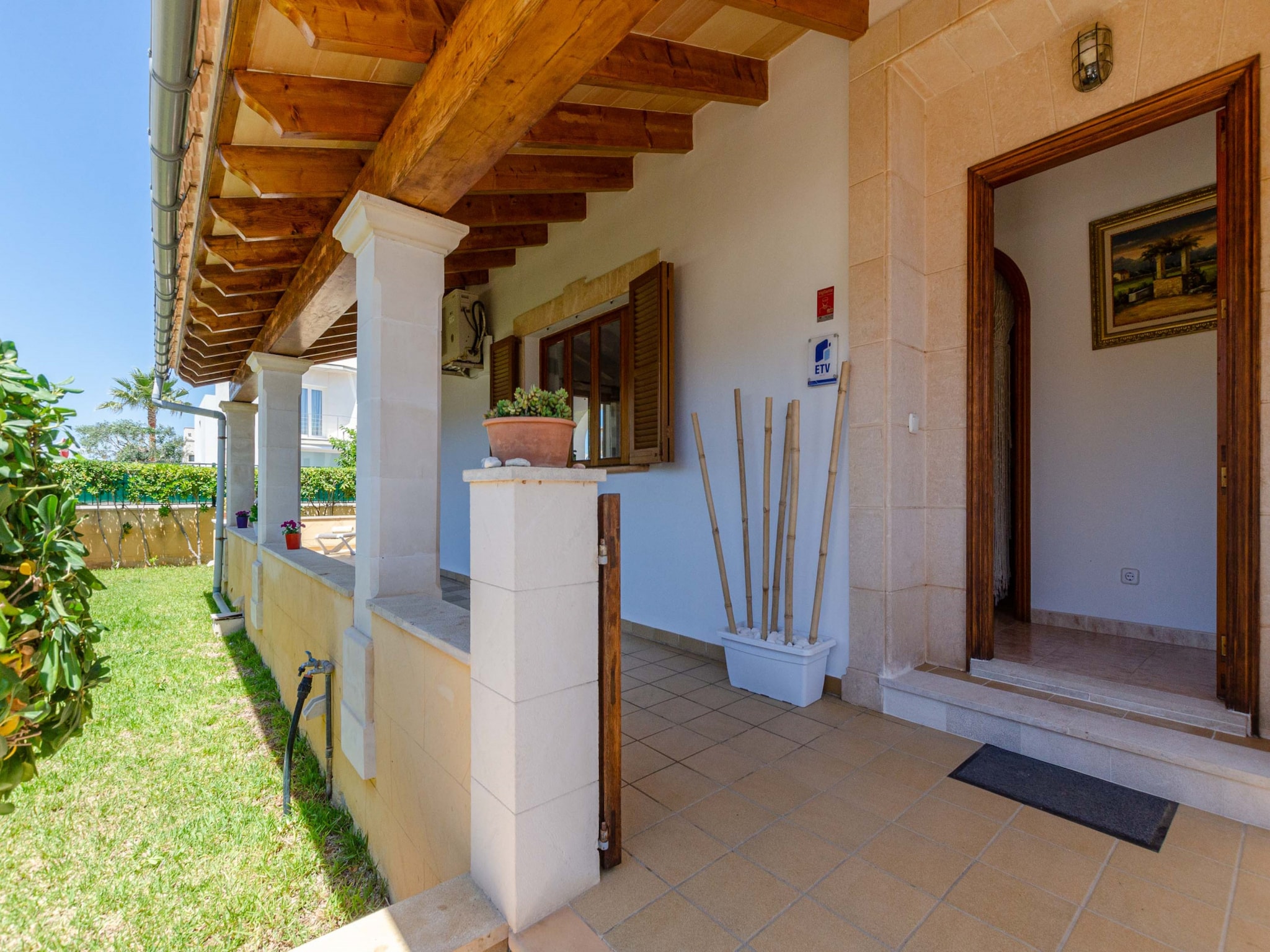   YourHouse Ca Na Maria