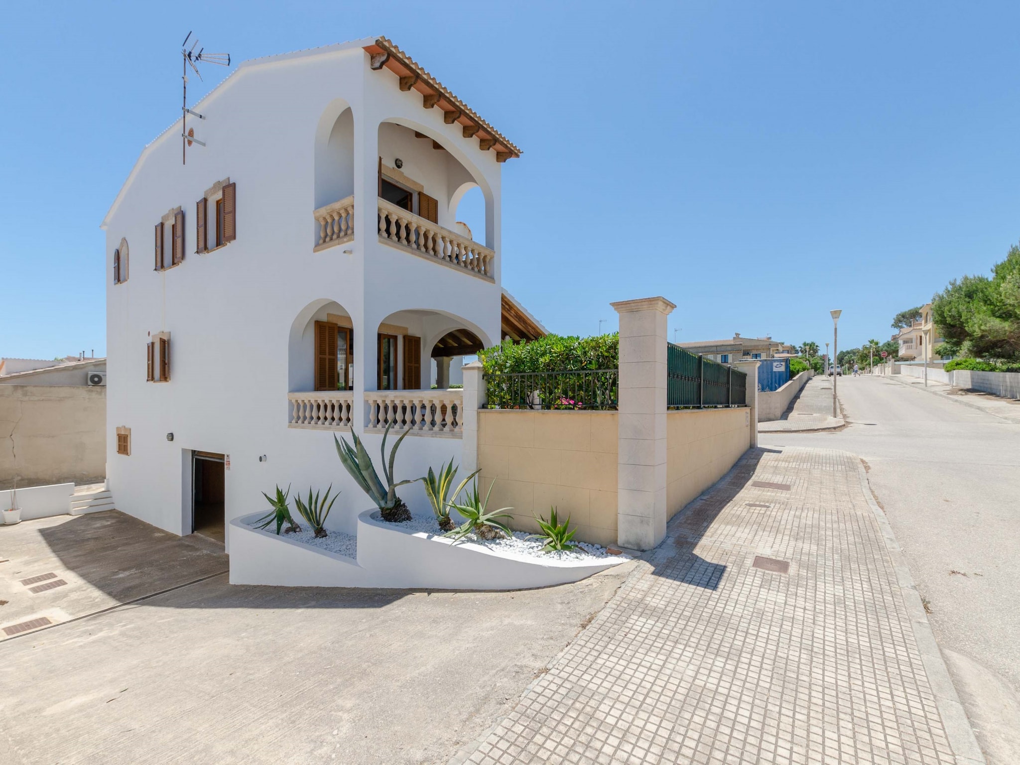   YourHouse Ca Na Maria