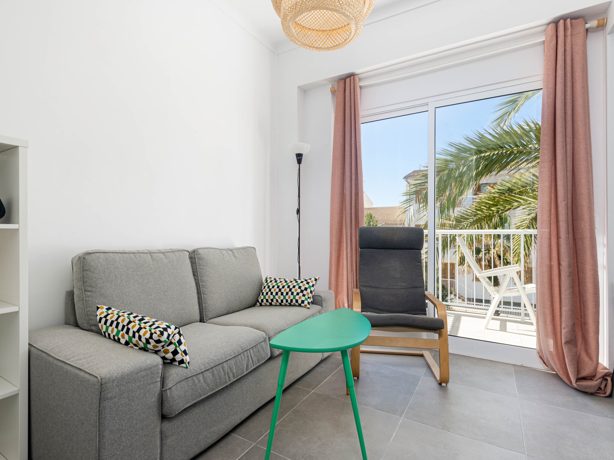 Ferienwohnung YourHouse apartment Monges con balcón