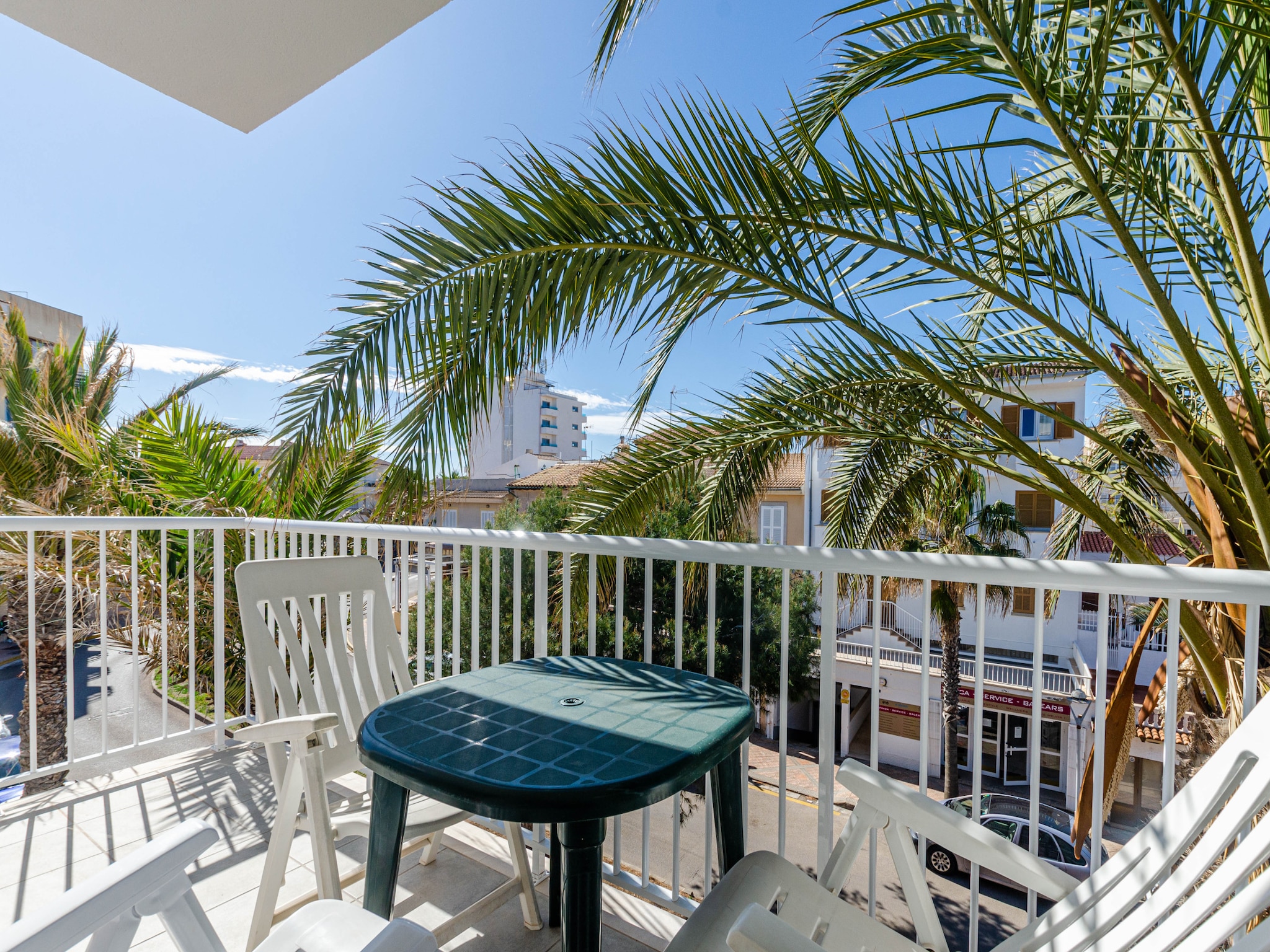 Ferienwohnung YourHouse apartment Monges con balcón