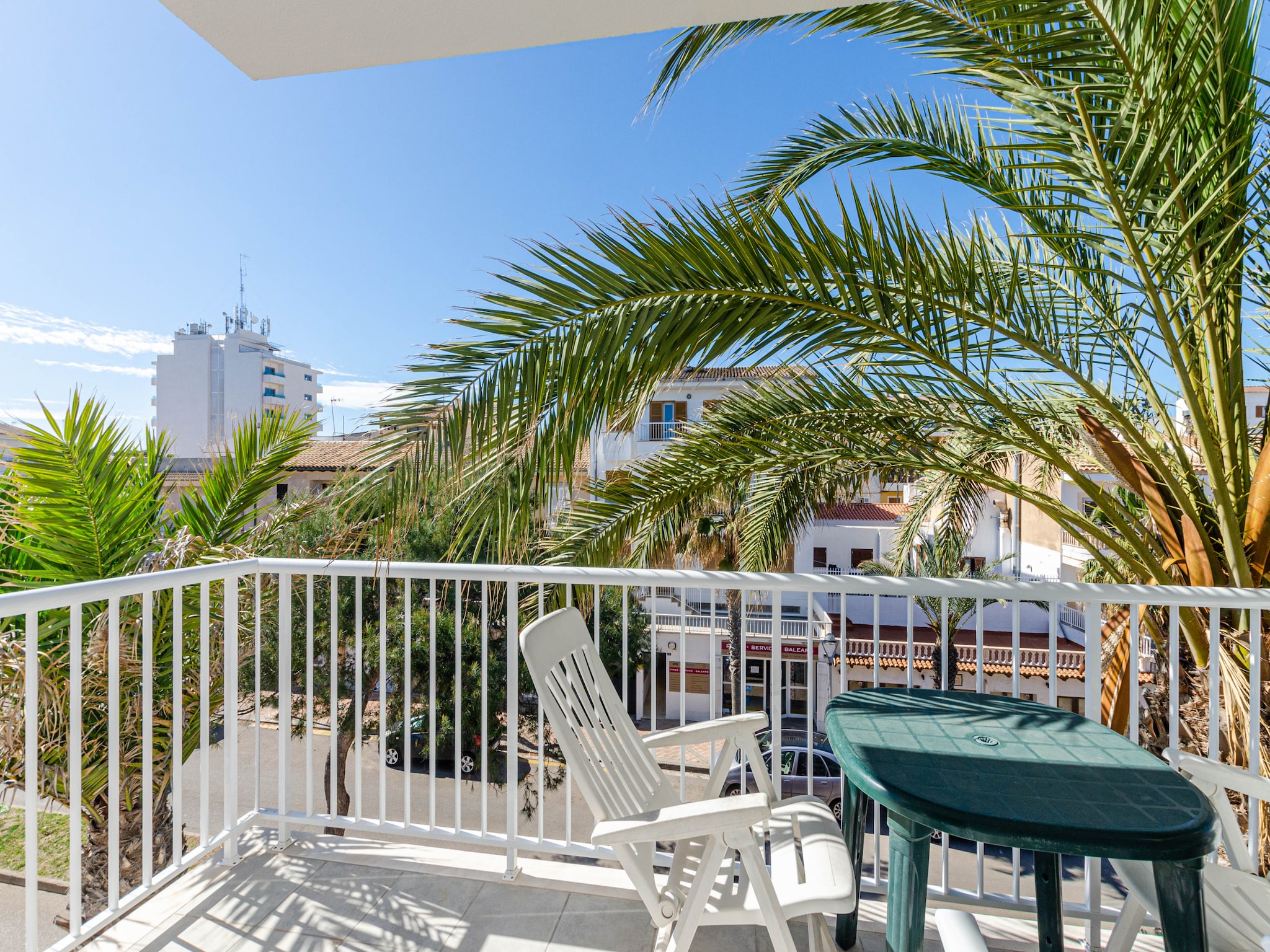 Ferienwohnung YourHouse apartment Monges con balcón
