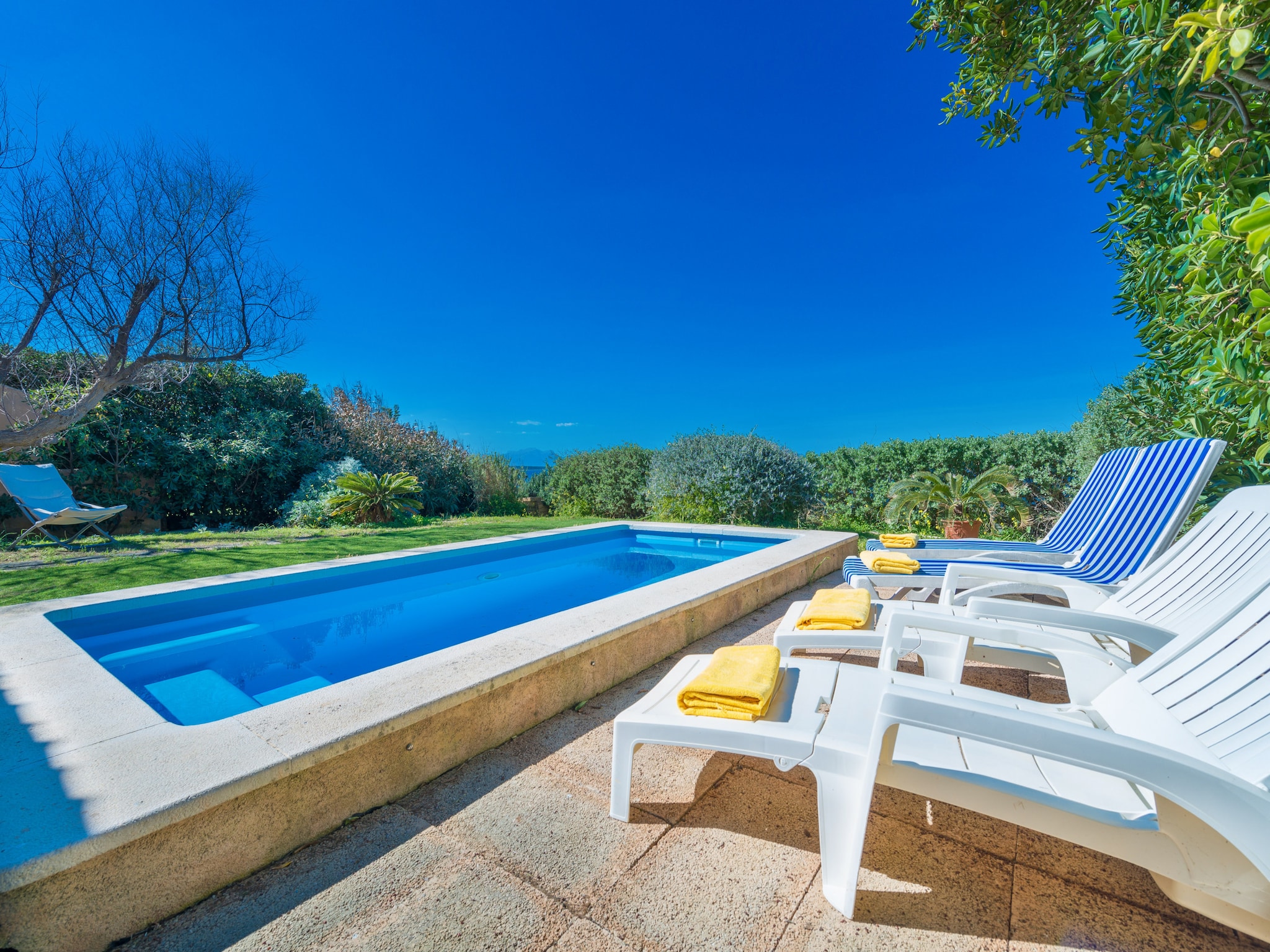   YourHouse Escull