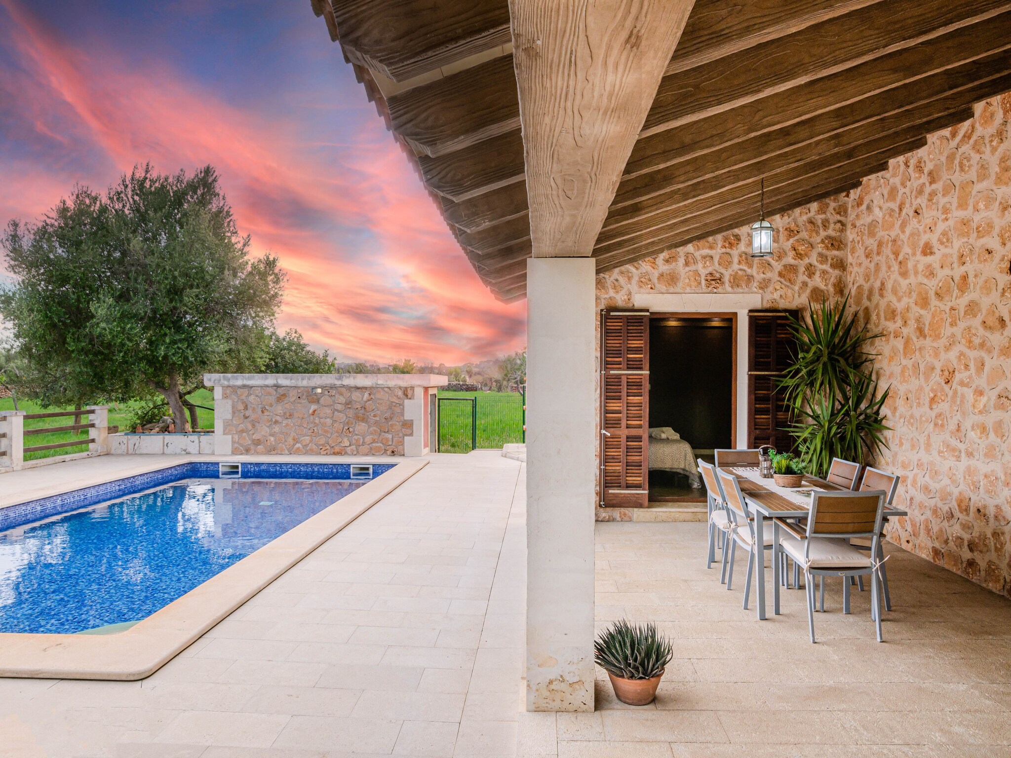 Casa de vacaciones YourHouse Can Cuixa