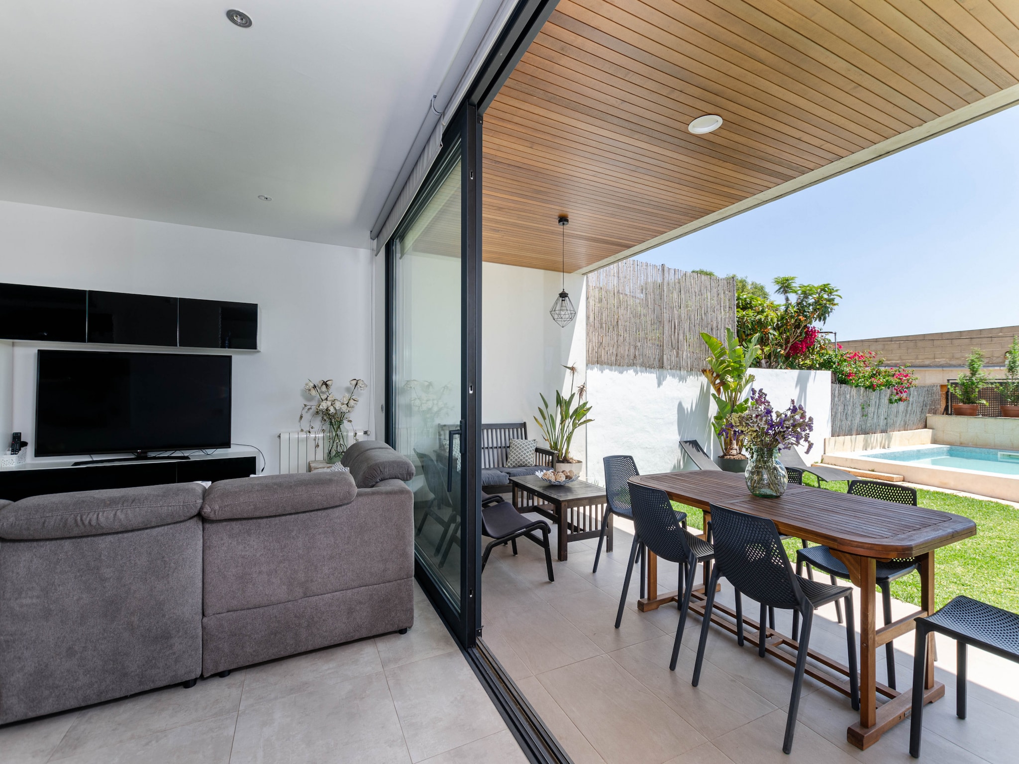   YourHouse Casa Llubi modern villa with pool
