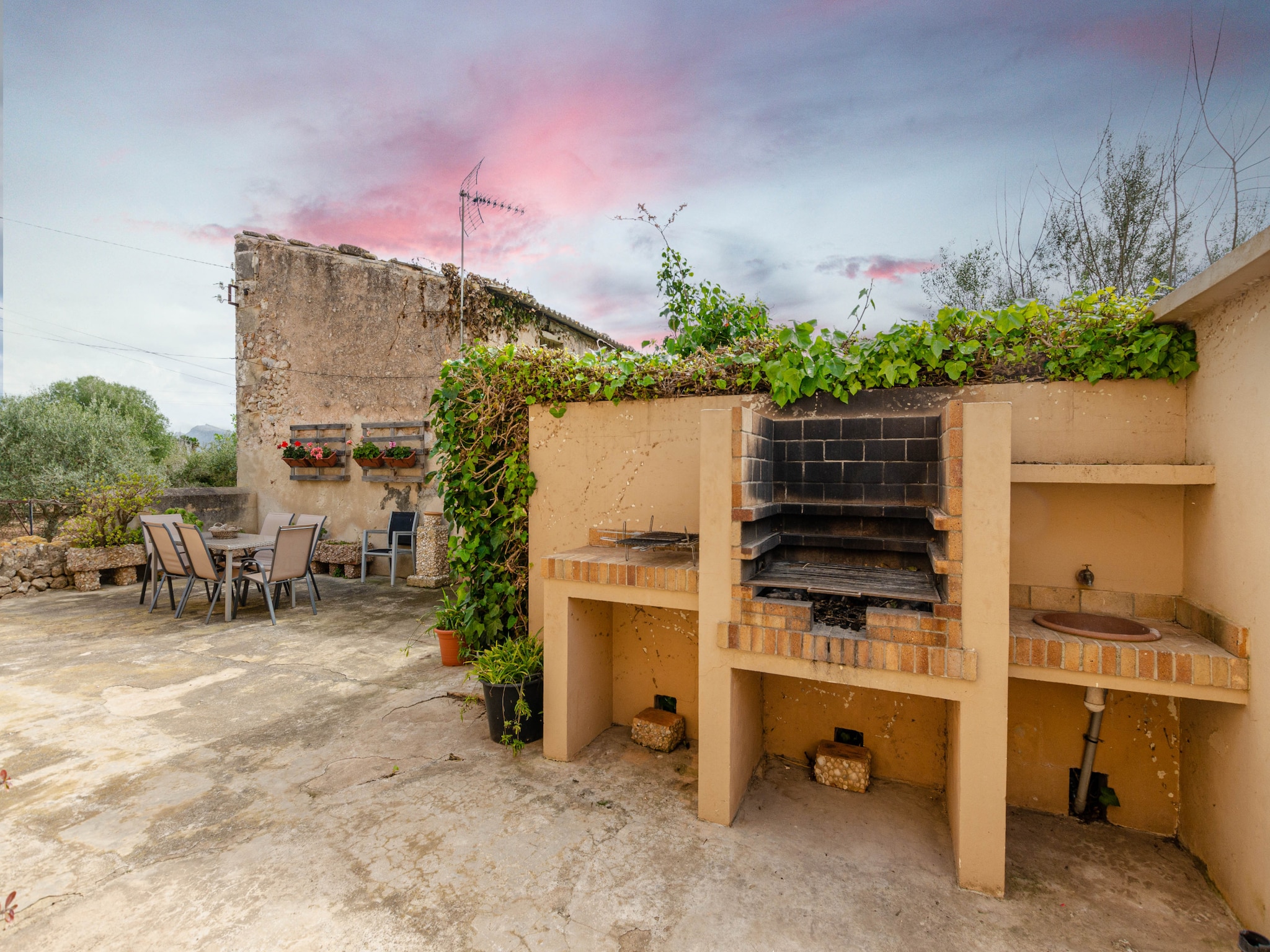 Feriebolig Finca en Pollença con piscina y barbacoa, Esc