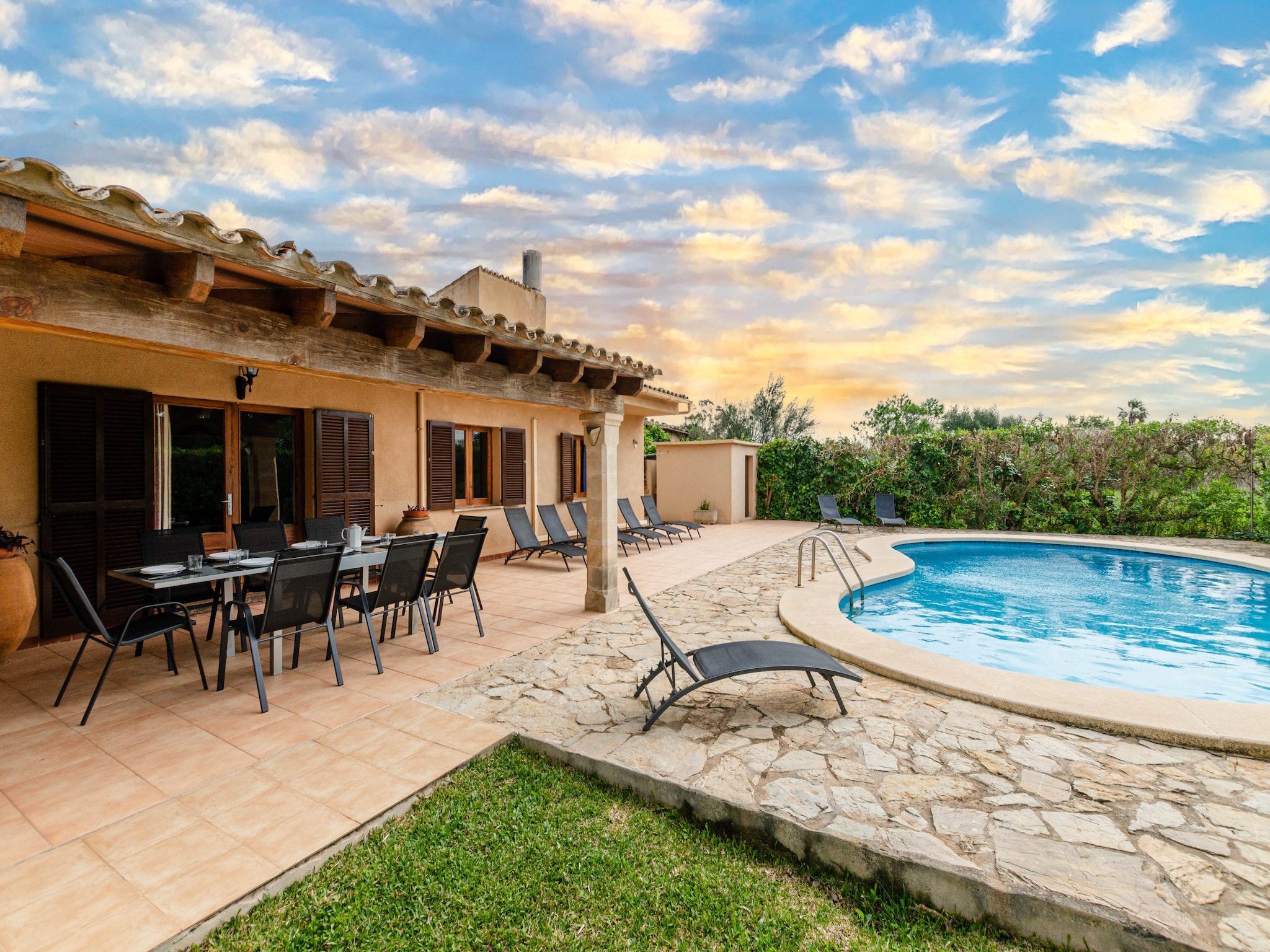 Feriebolig Finca en Pollença con piscina y barbacoa, Esc