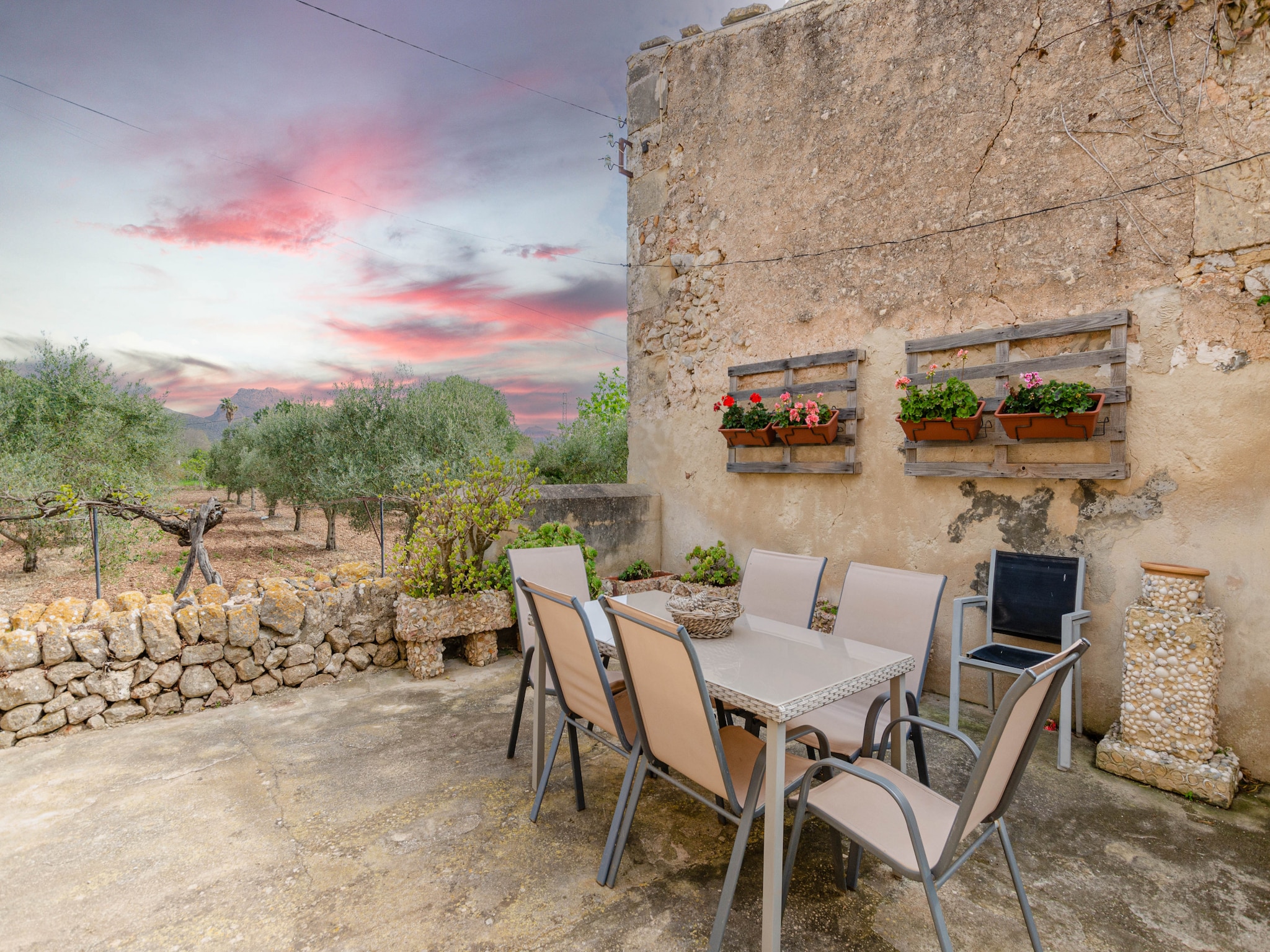 Feriebolig Finca en Pollença con piscina y barbacoa, Esc
