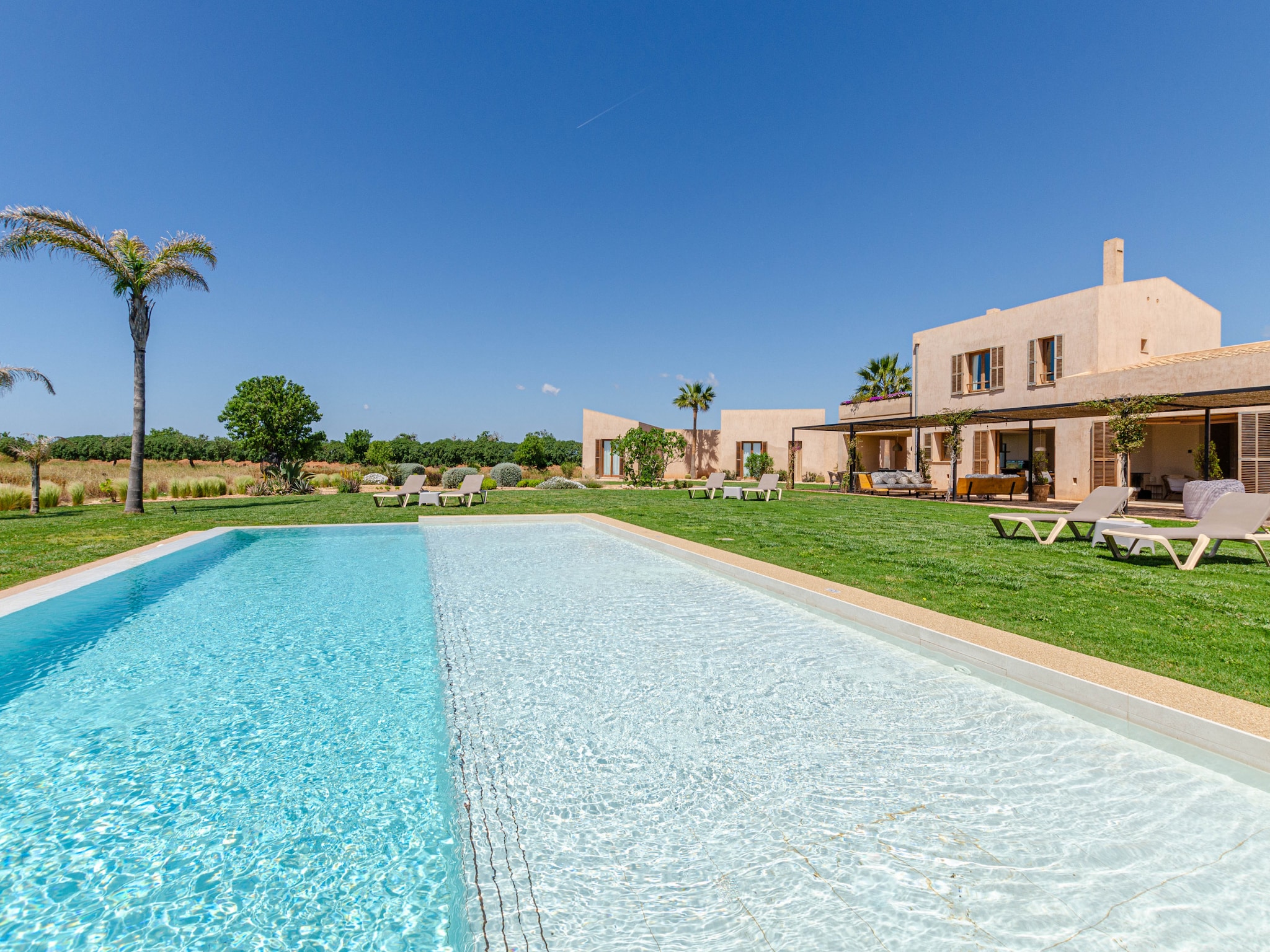 Semesterhus YourHouse Thalassa