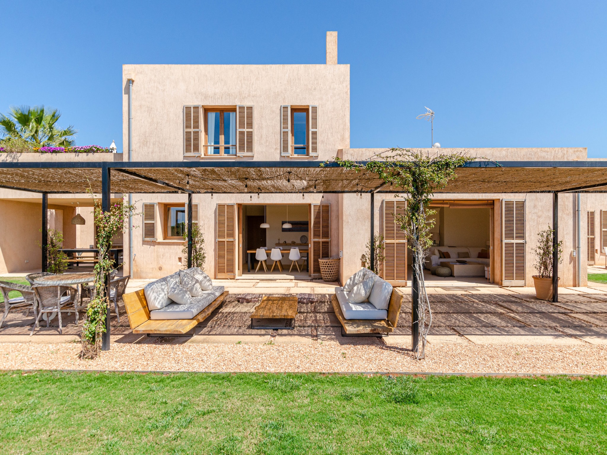 Semesterhus YourHouse Thalassa