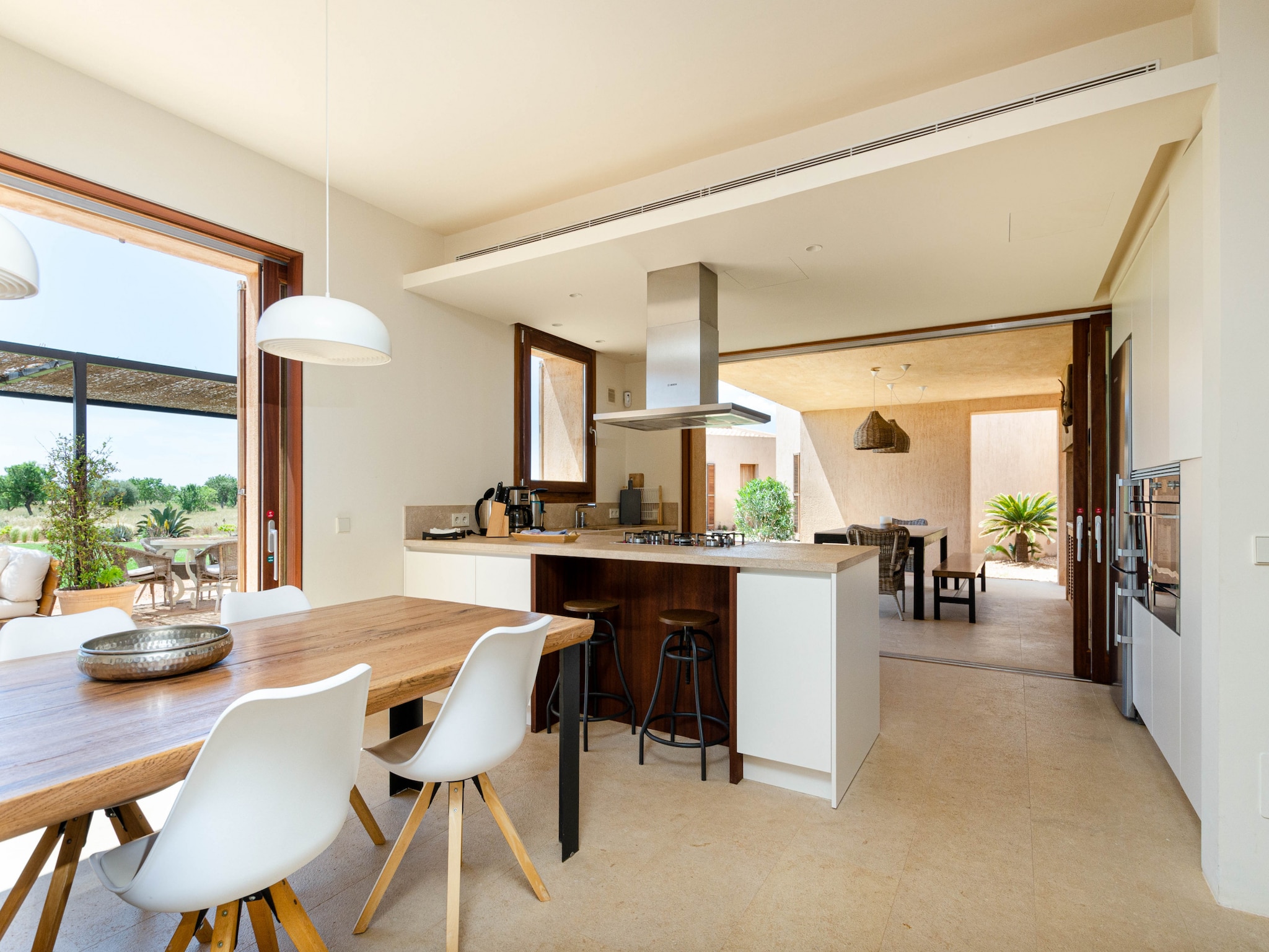 Semesterhus YourHouse Thalassa