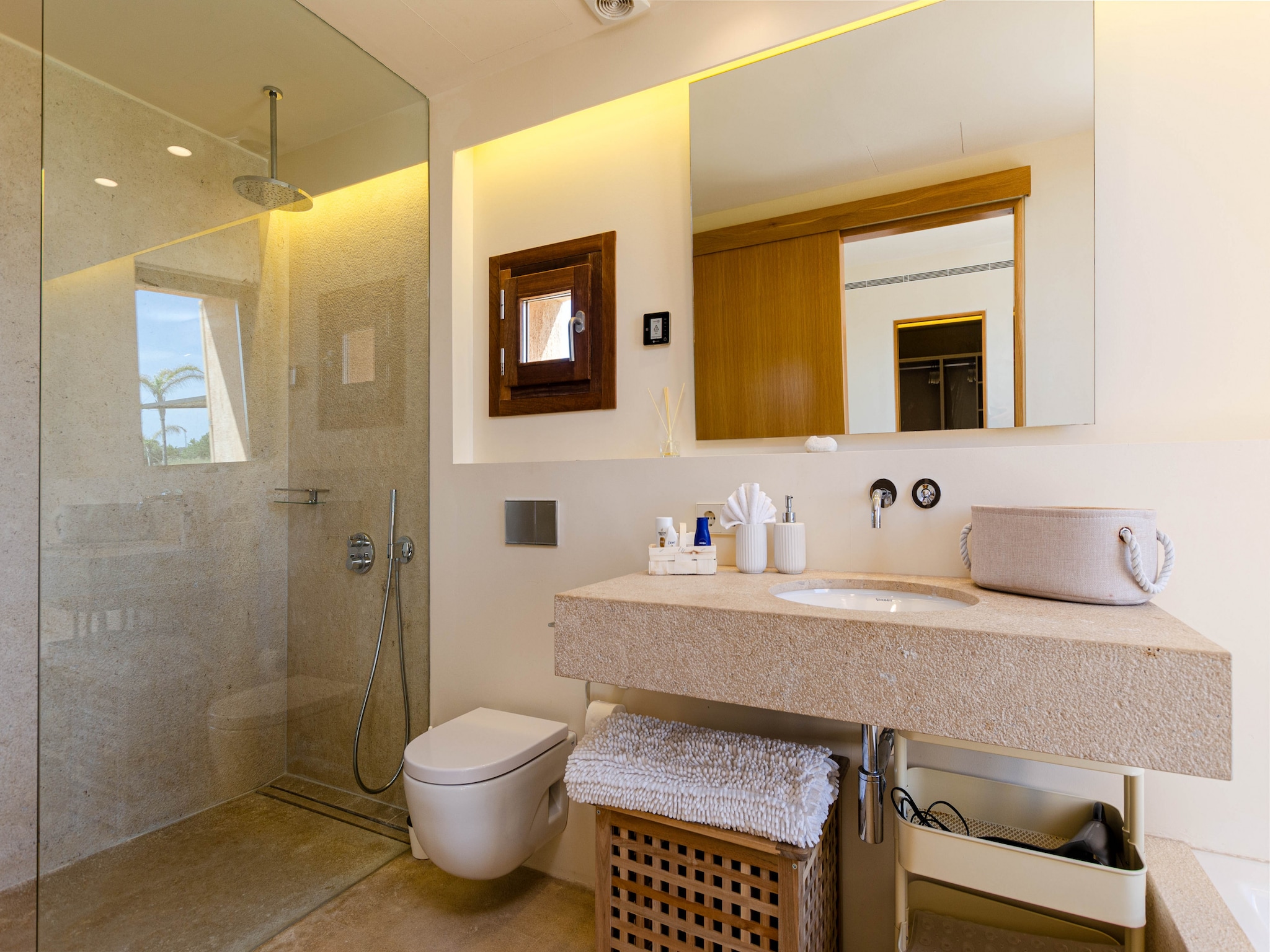 Semesterhus YourHouse Thalassa