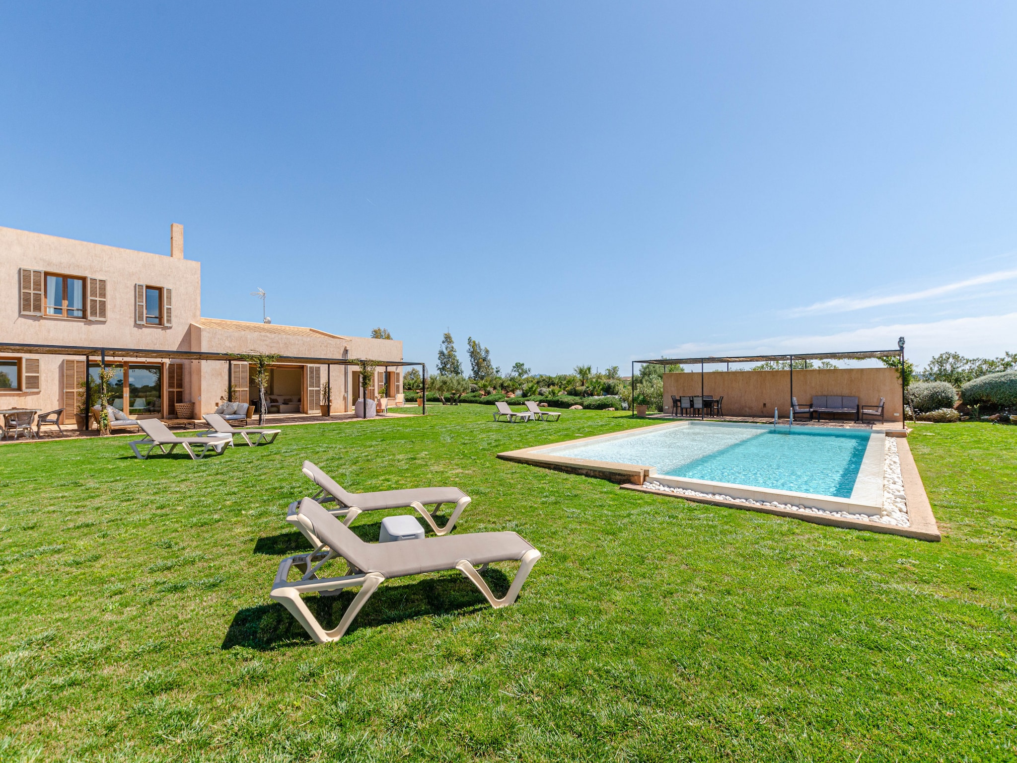 Semesterhus YourHouse Thalassa
