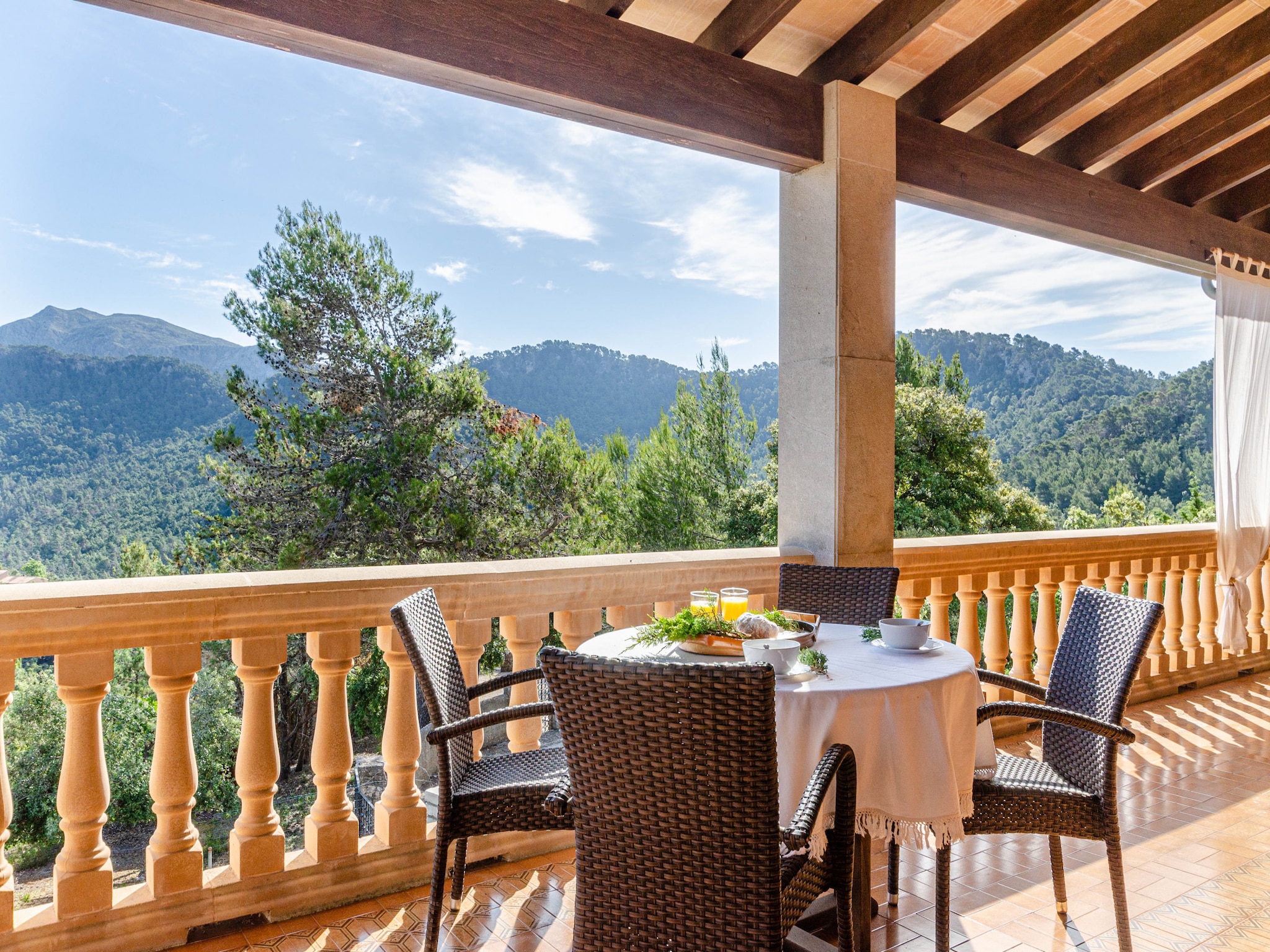   YourHouse Can Marquesi