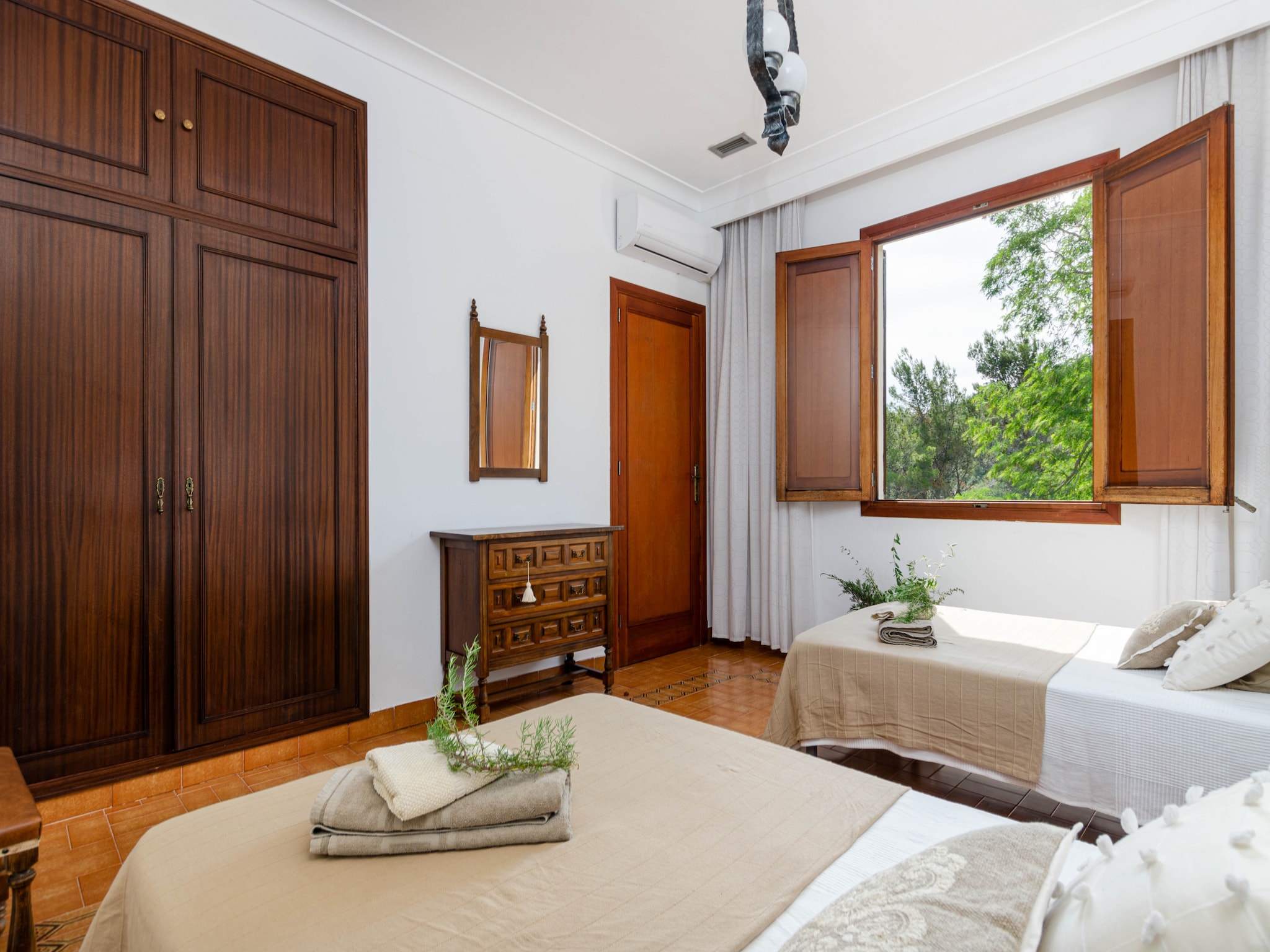   YourHouse Can Marquesi