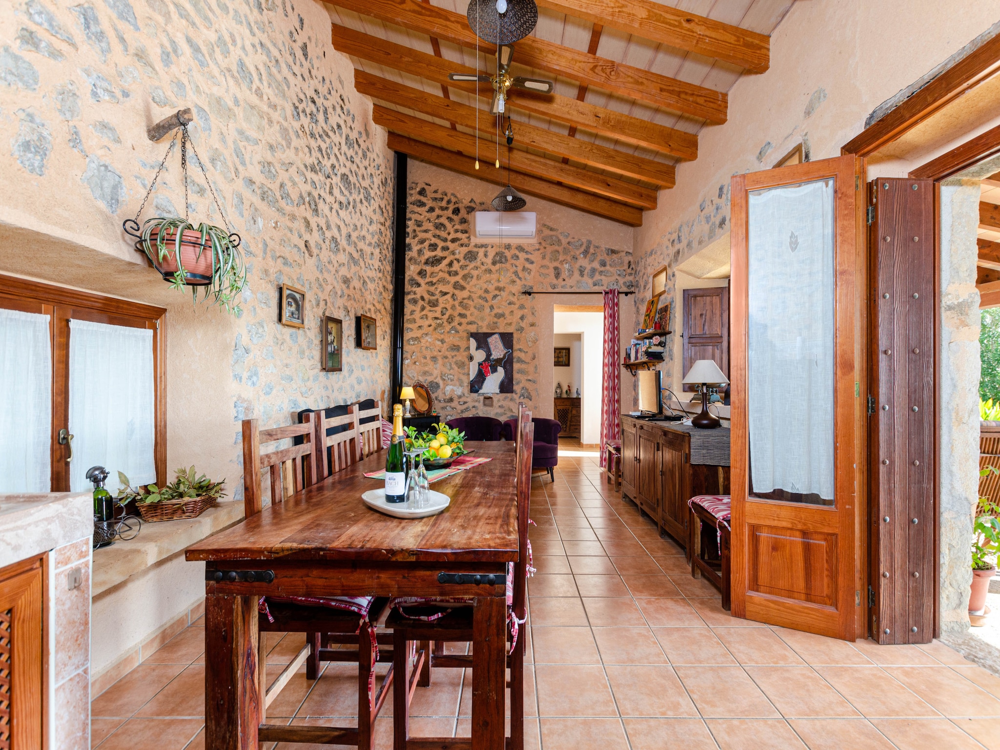 Feriebolig YourHouse Ermita