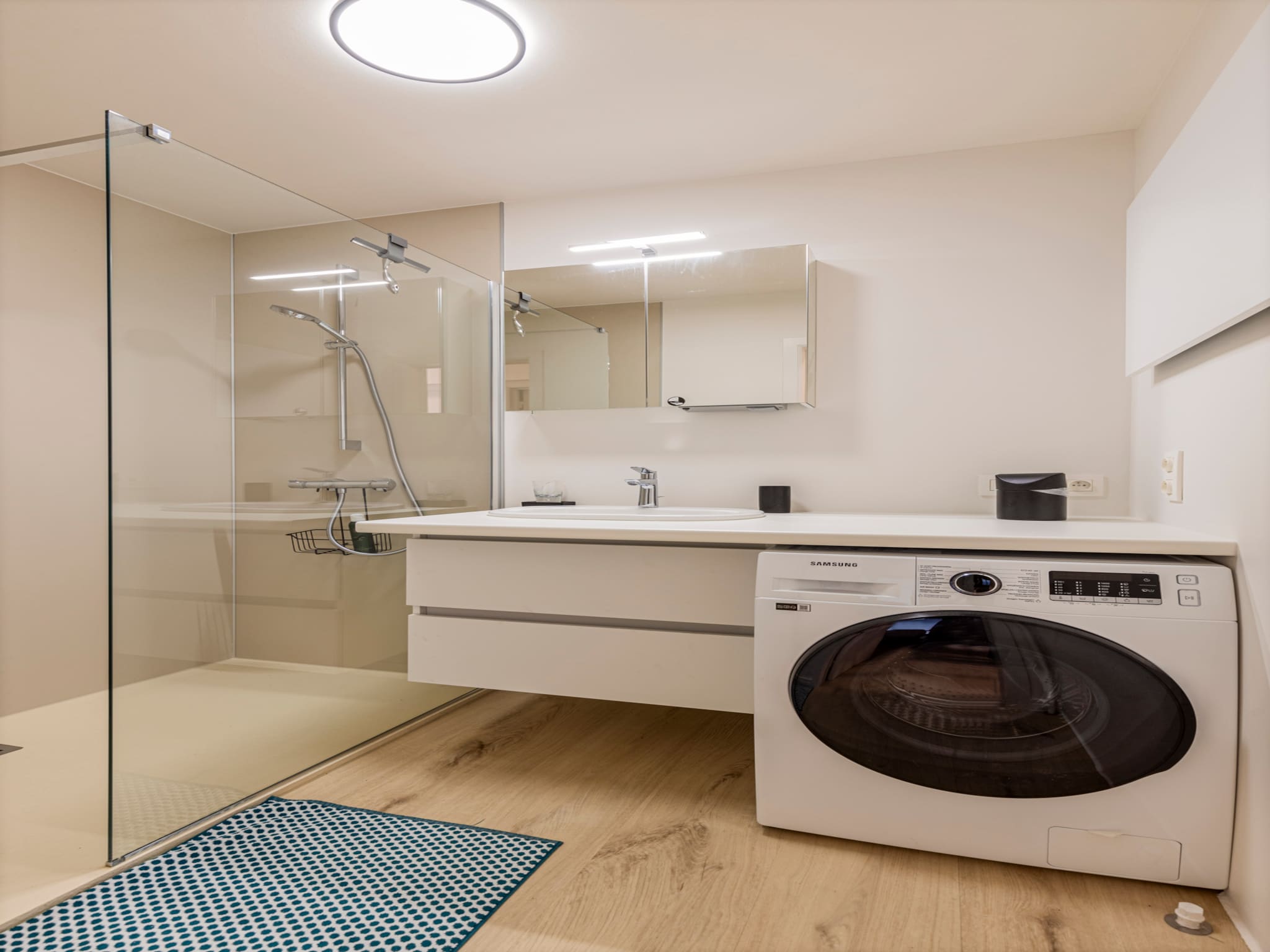 Ferienwohnung HARBOUR VIEW - 4B
