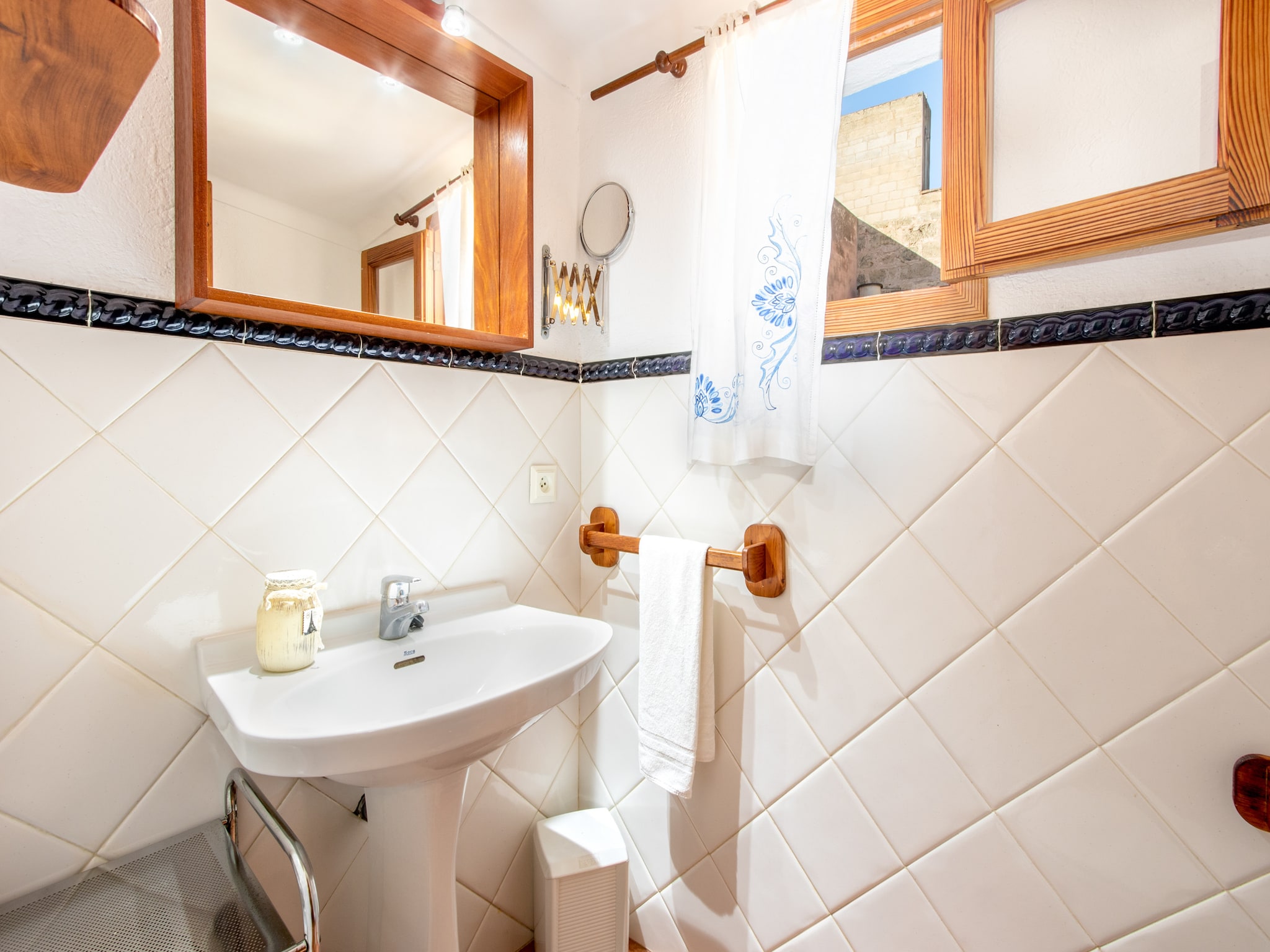 Apartamento Casa Joana Acogedora Casa de Pueblo con Terraza